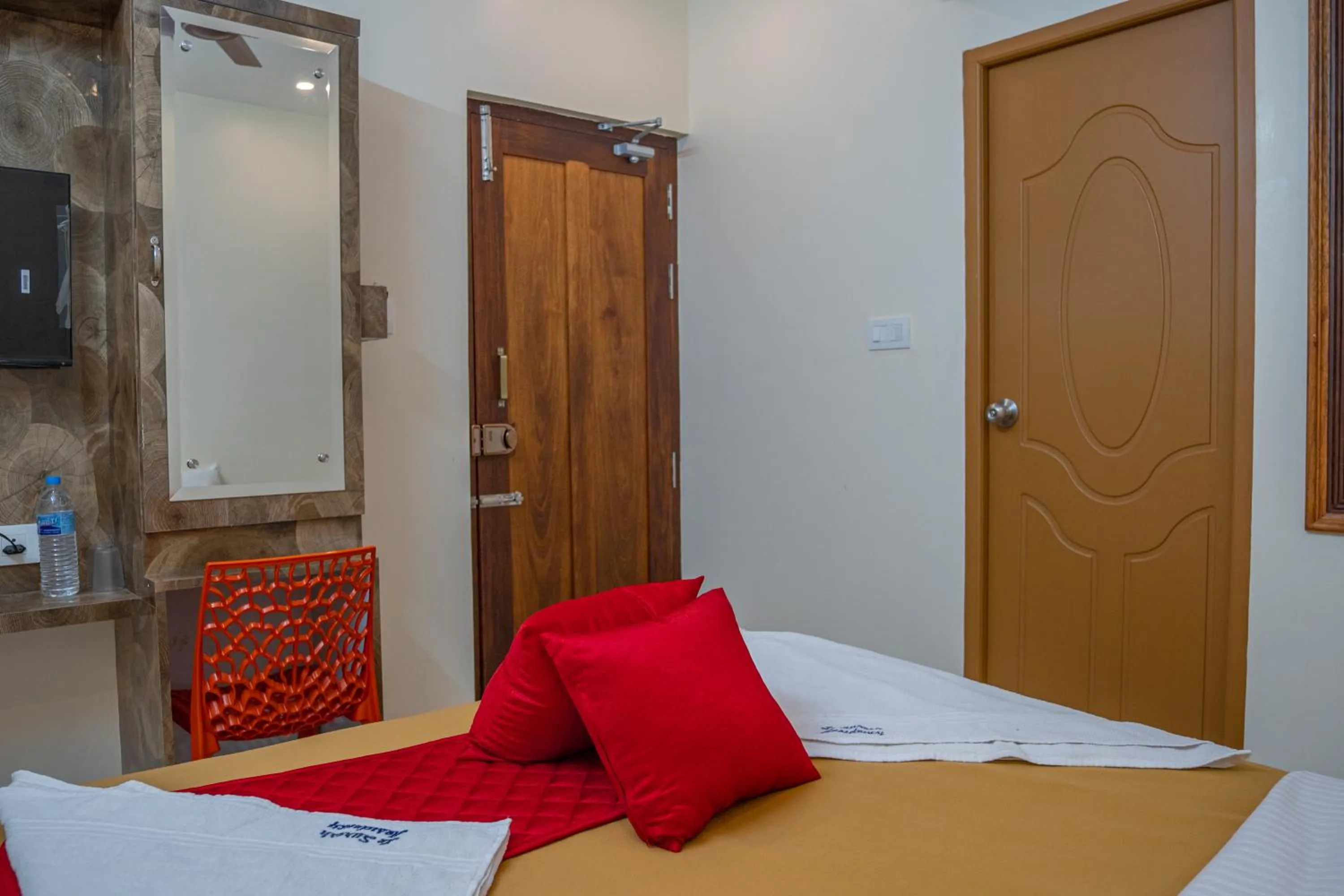 Bed in Le Suresh Guest House