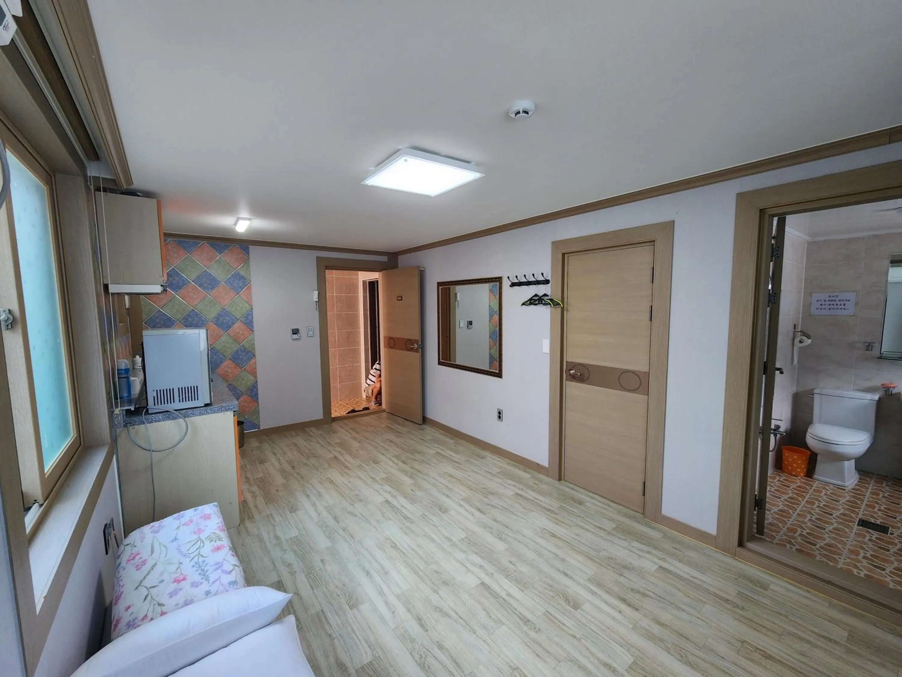 Living room in e comfy Hotel