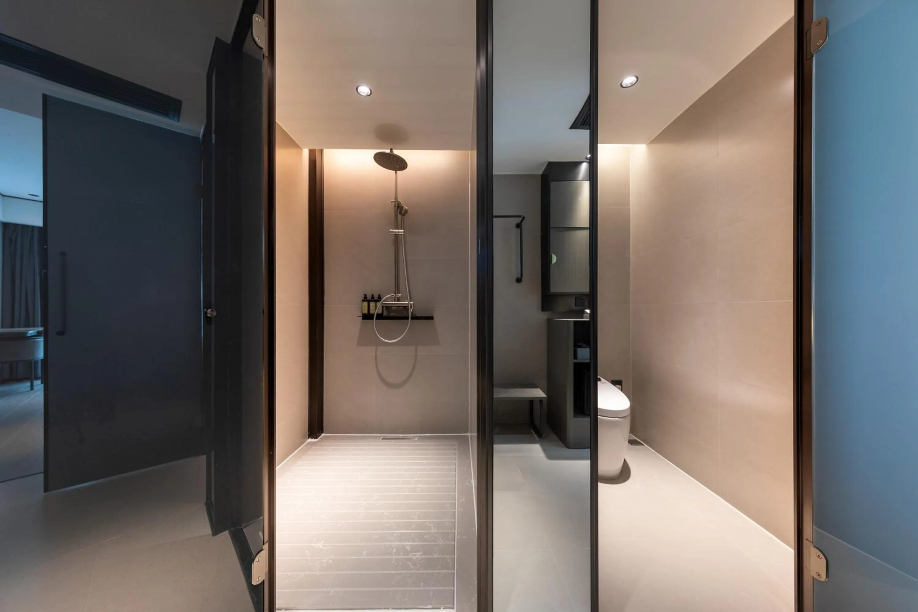 Shower in Gongxili - Xige Hotel Free Welcome Tea and Dessert