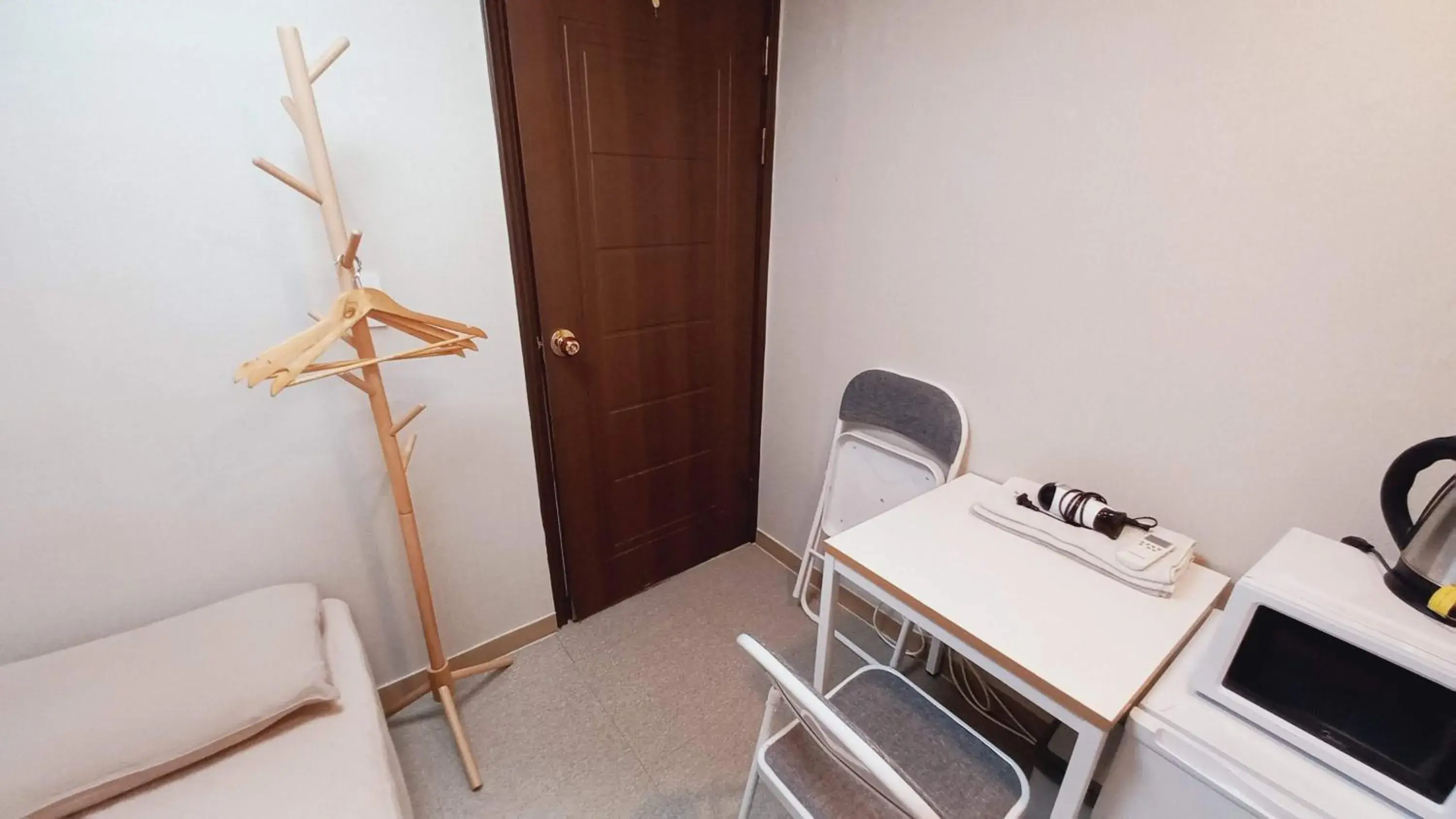 Double Room with Private Bathroom in Sujeongjang Inn Double Room with Private Bathroom in Sujeongjang Inn