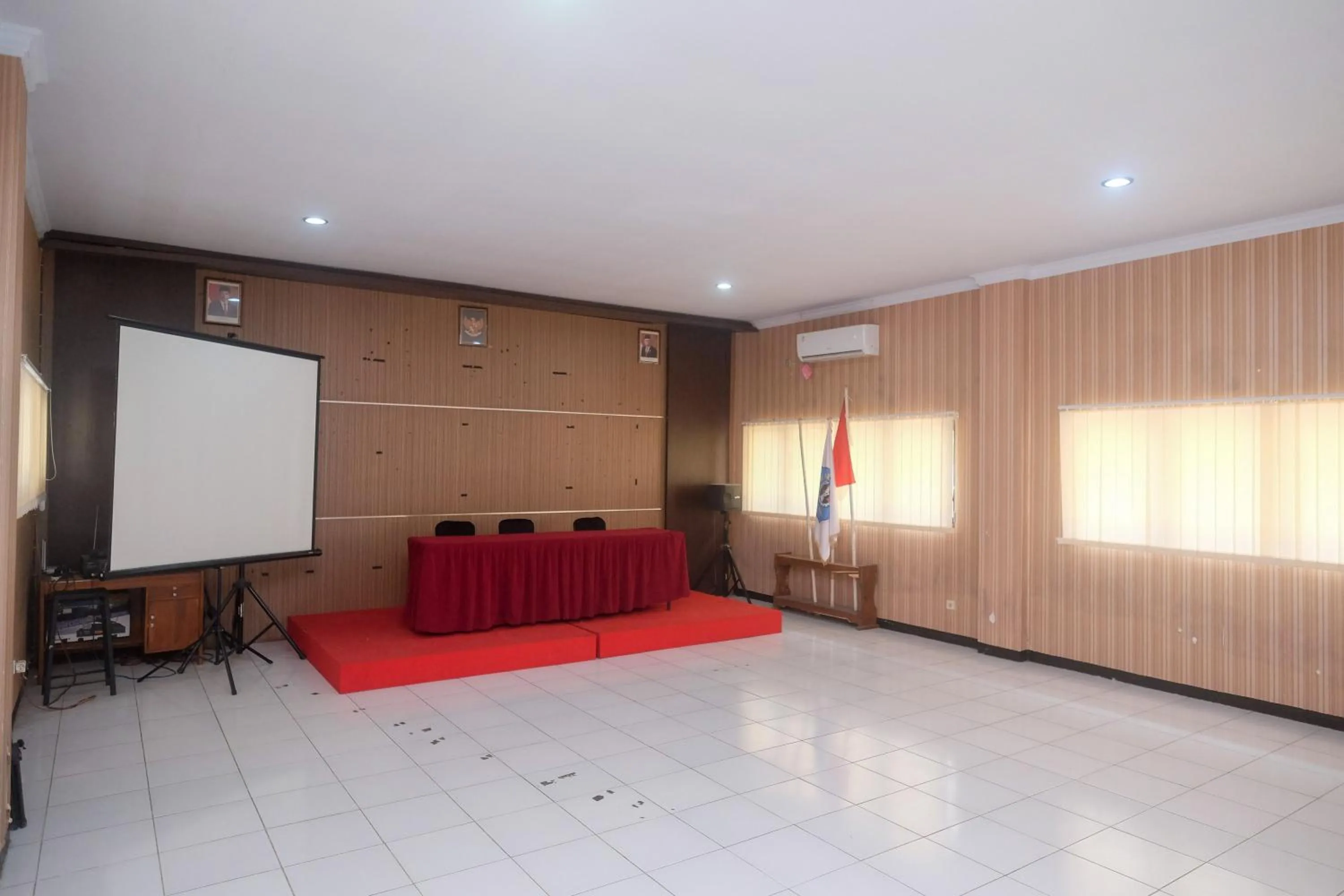 Property building in Urbanview Hotel LTefa Pemalang