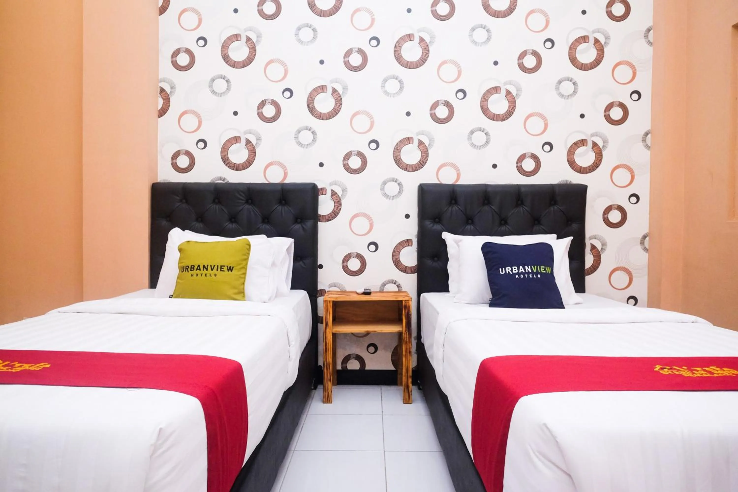 Bed in Urbanview Hotel LTefa Pemalang