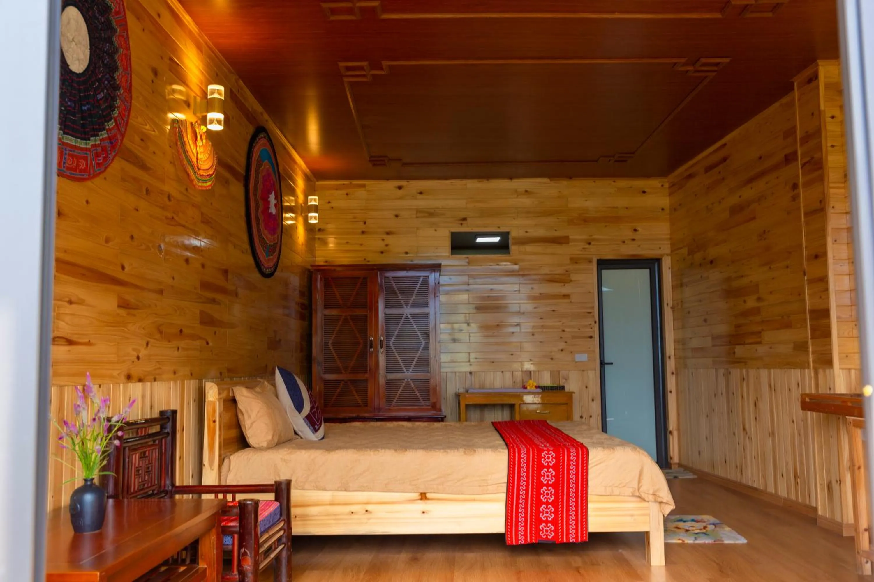 Bed in Muong Hoa River View Hotel