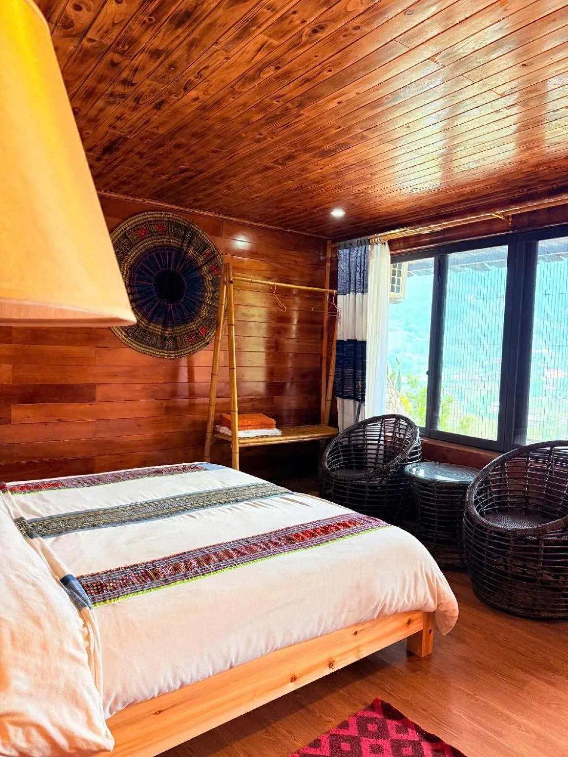 View (from property/room), Bed in Muong Hoa River View Hotel