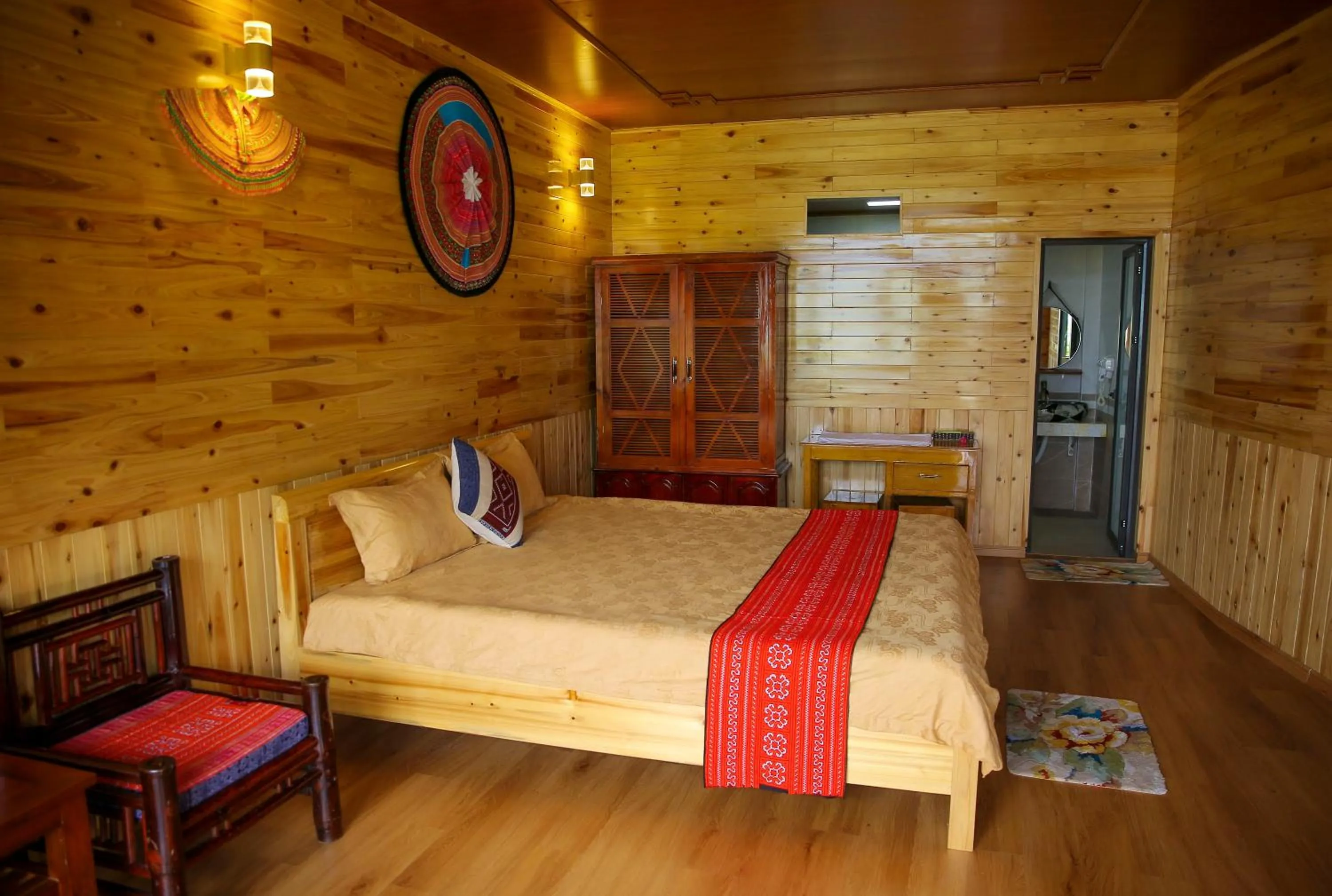 Bed in Muong Hoa River View Hotel