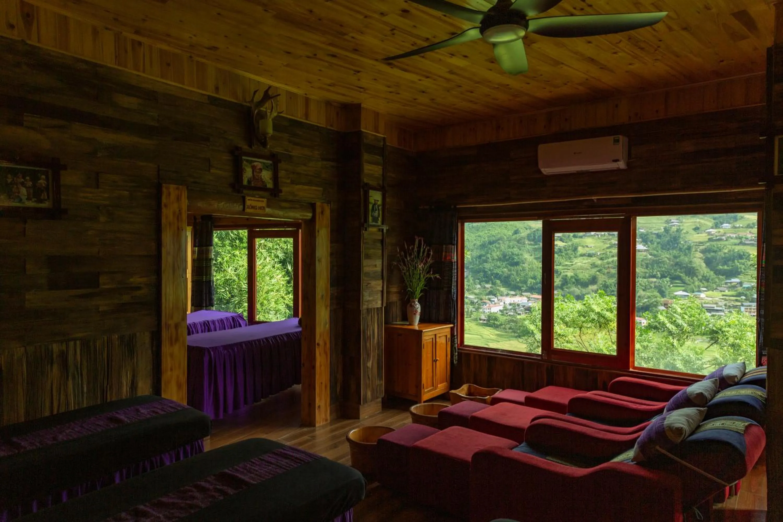 Massage in Muong Hoa River View Hotel