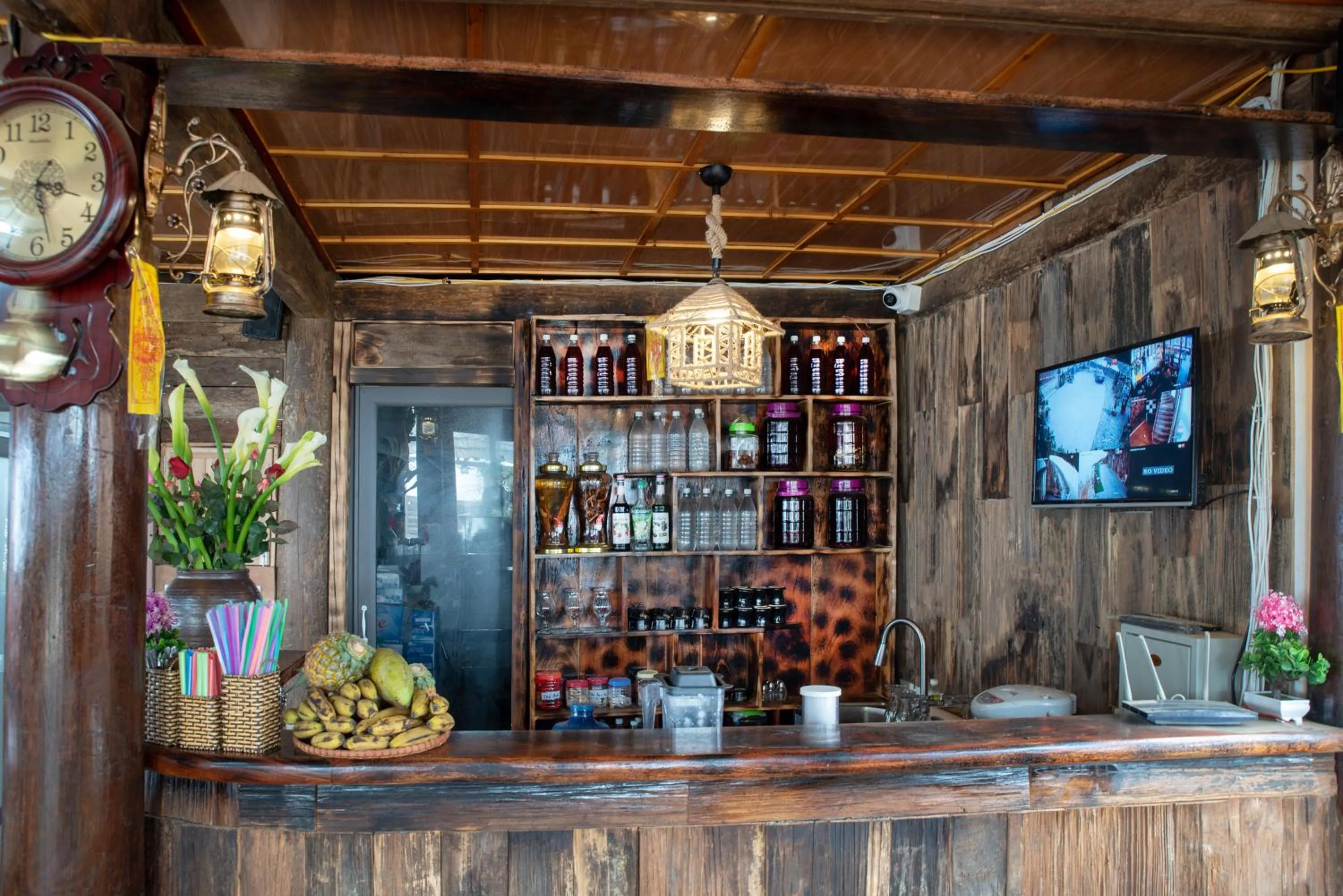 Restaurant/places to eat in Muong Hoa River View Hotel