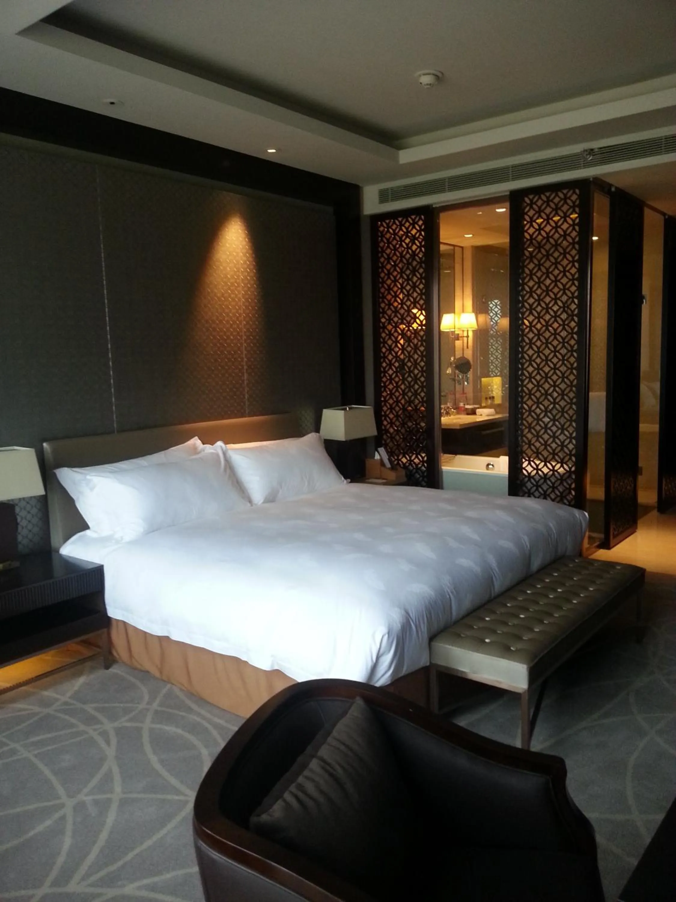 Photo of the whole room, Bed in Primus Hotel Qipan Moutain Shenyang