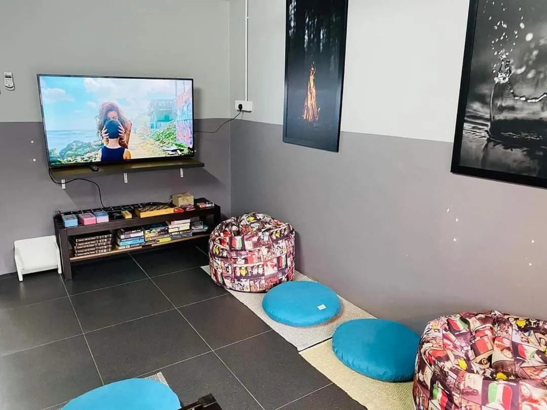 BRICKS Cameron Hostel