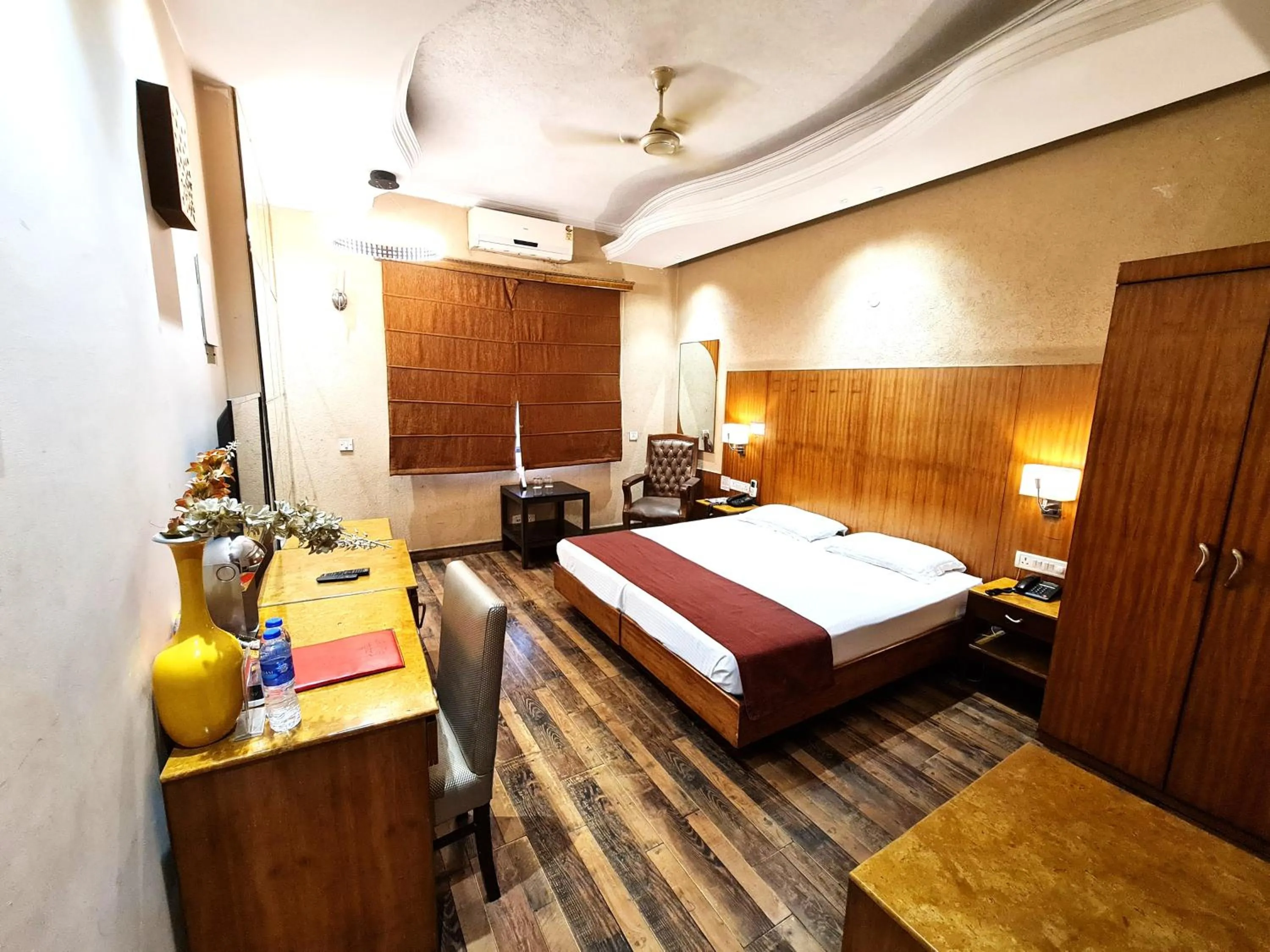 Hotel Royal Castle Grand