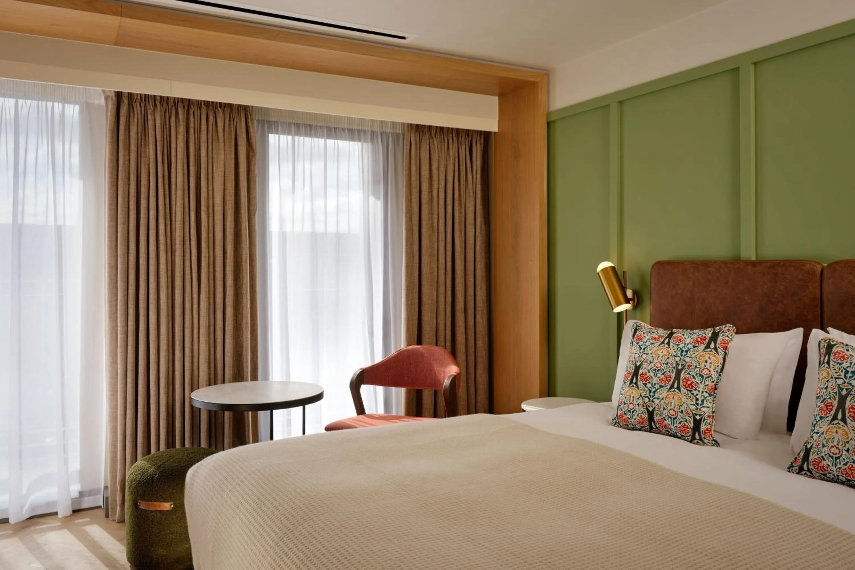 Photo of the whole room, Bed in The Reach at Piccadilly, Manchester, a Tribute Portfolio Hotel