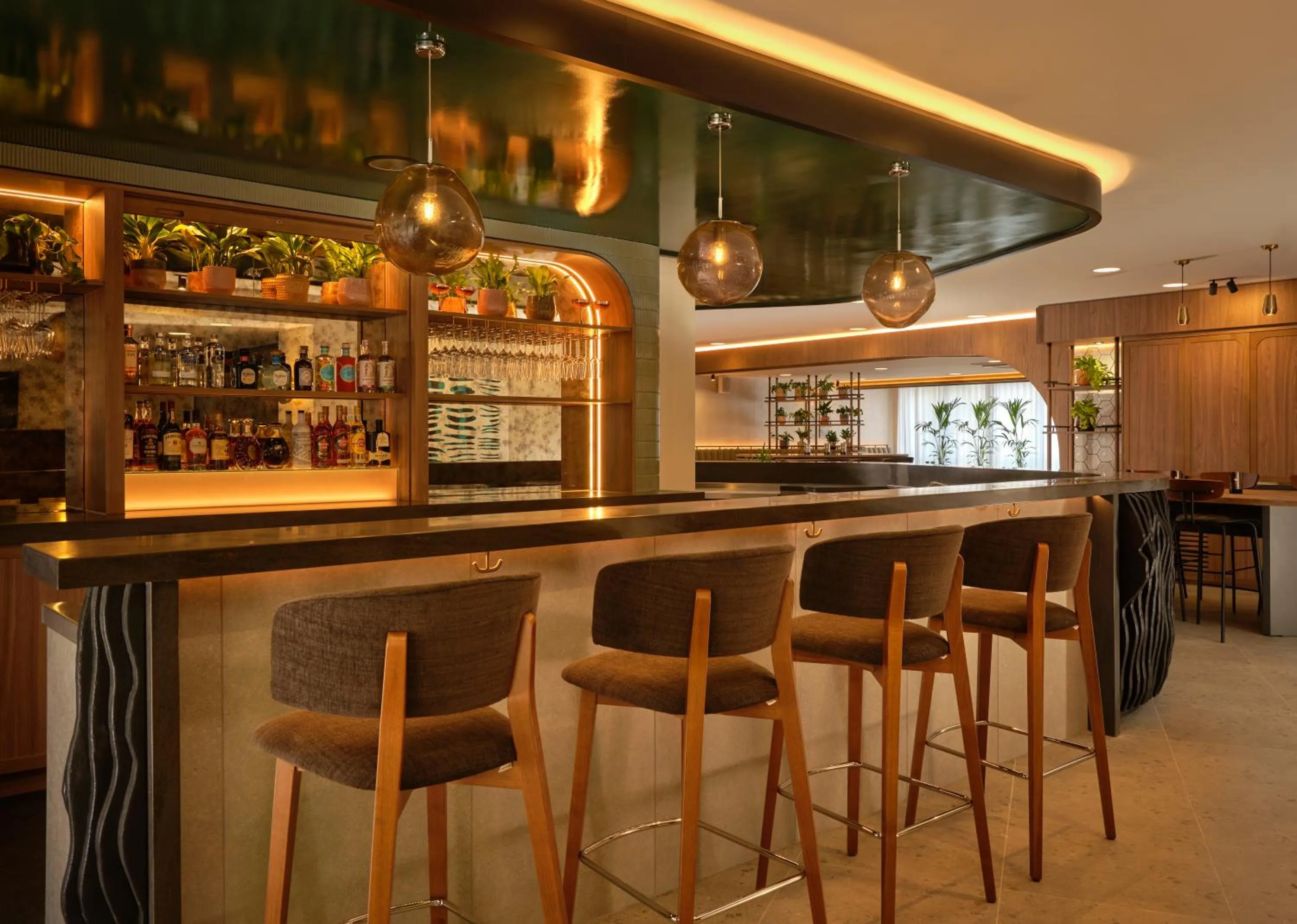 Lounge or bar in The Reach at Piccadilly, Manchester, a Tribute Portfolio Hotel
