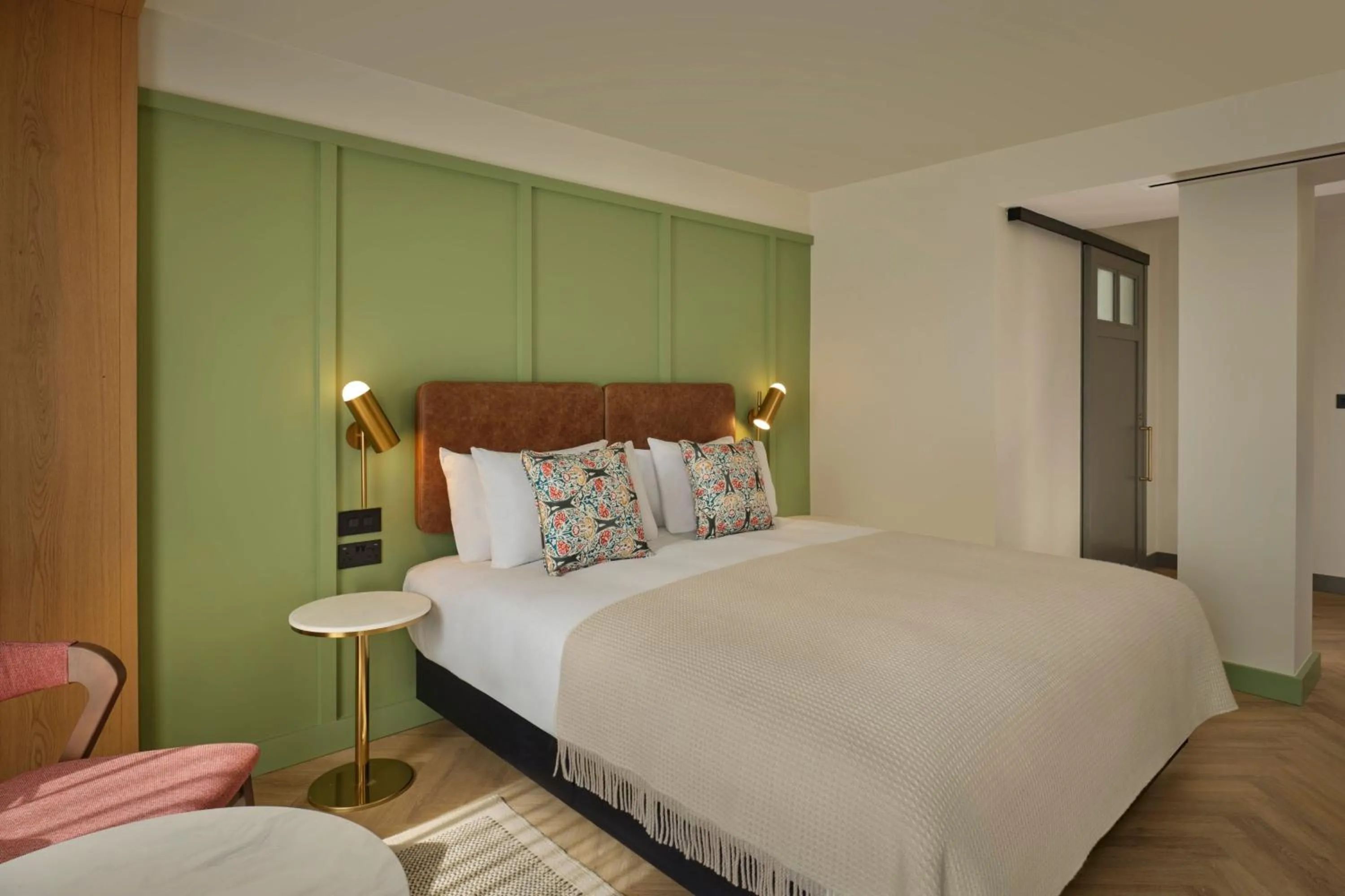 Photo of the whole room, Bed in The Reach at Piccadilly, Manchester, a Tribute Portfolio Hotel