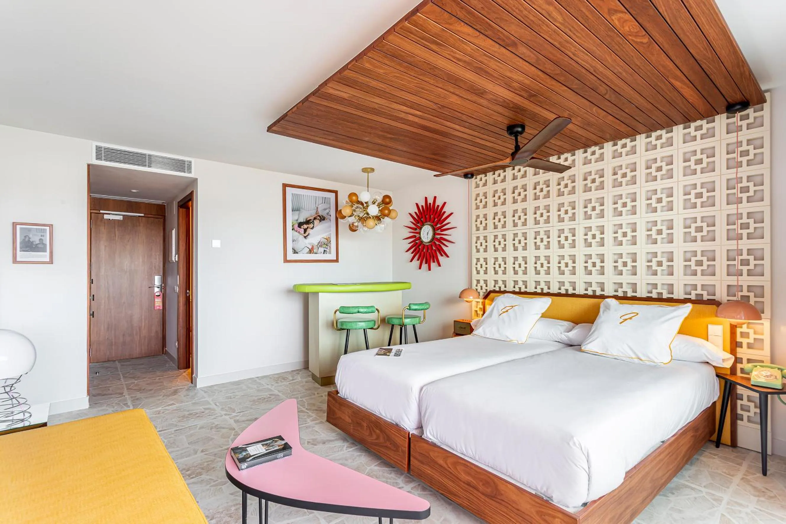 Photo of the whole room, Bed in Los Felices Ibiza