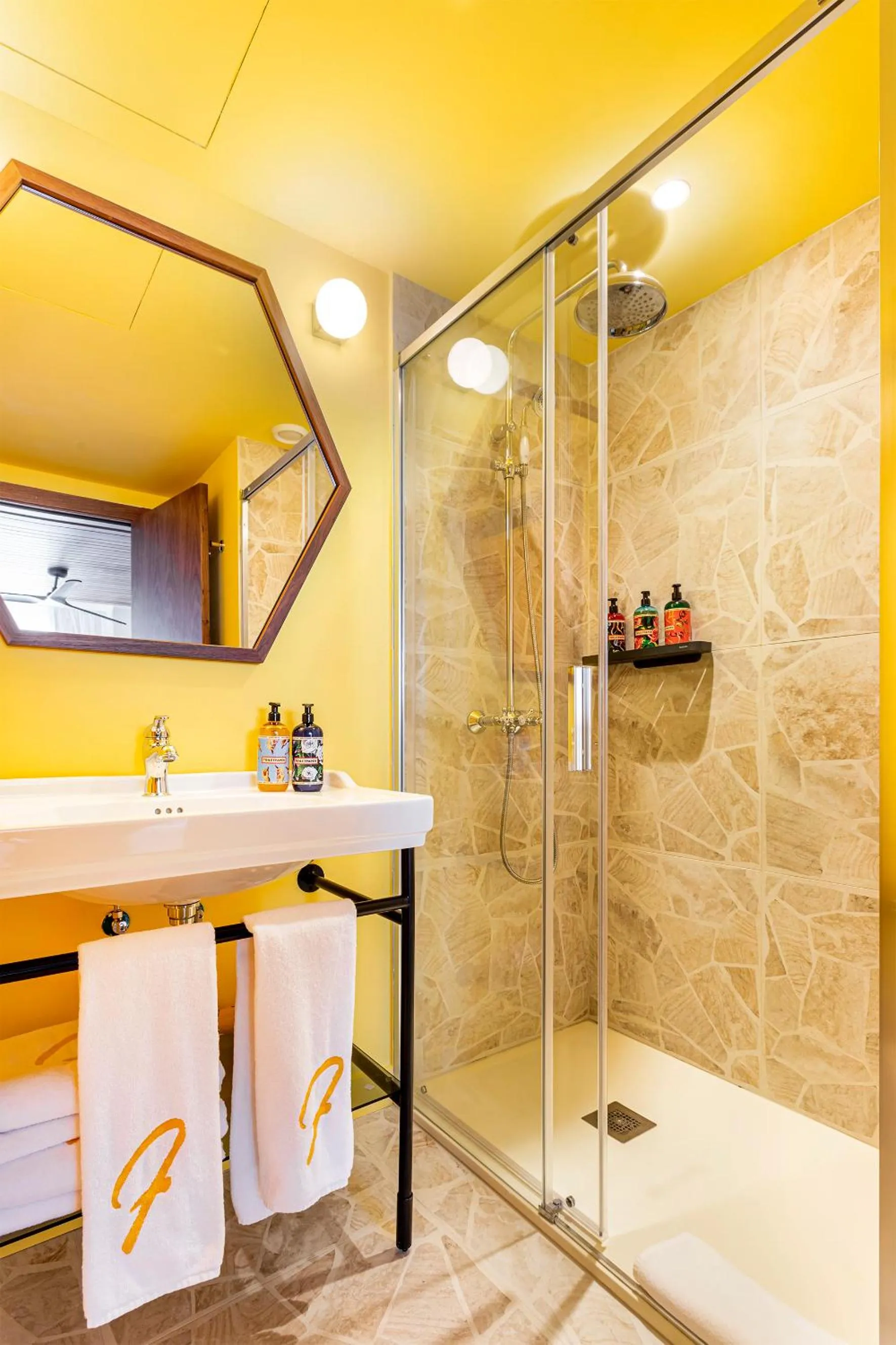 Shower in Los Felices Ibiza