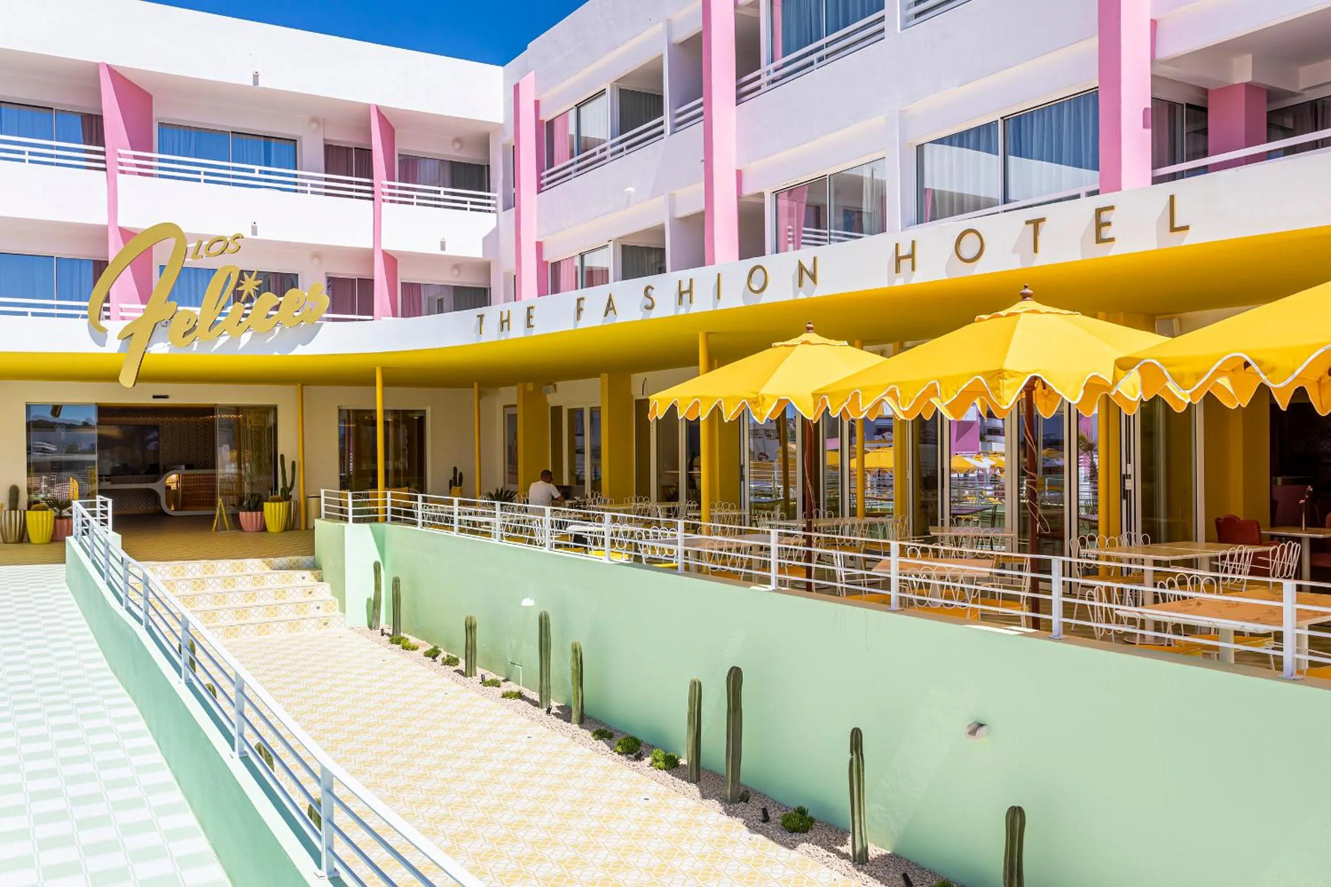 Facade/entrance in Los Felices Ibiza