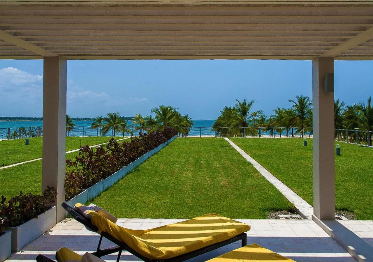 Sea view in Amaya Beach Passikudah