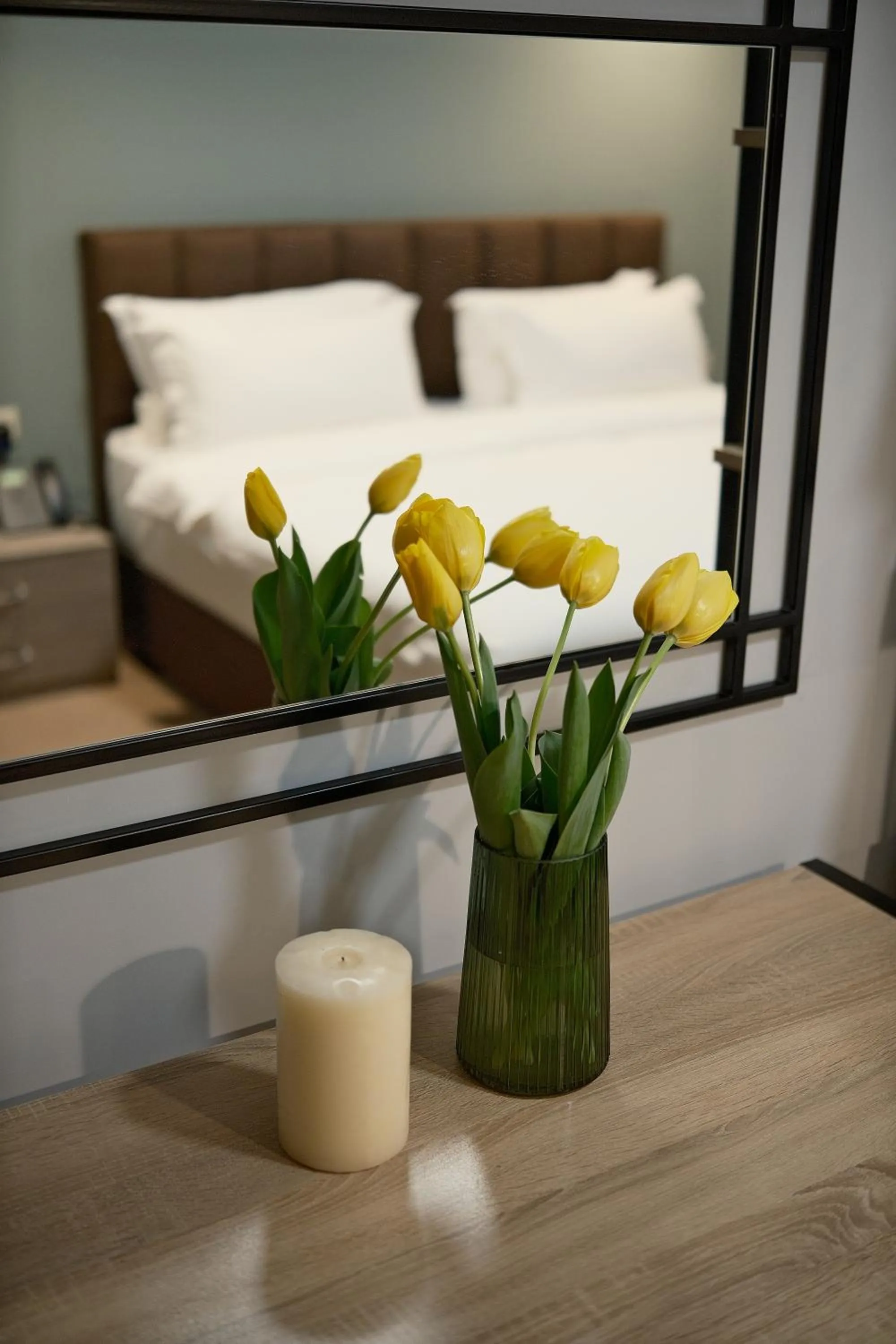 Property building, Bed in Felinger Concept Hotel