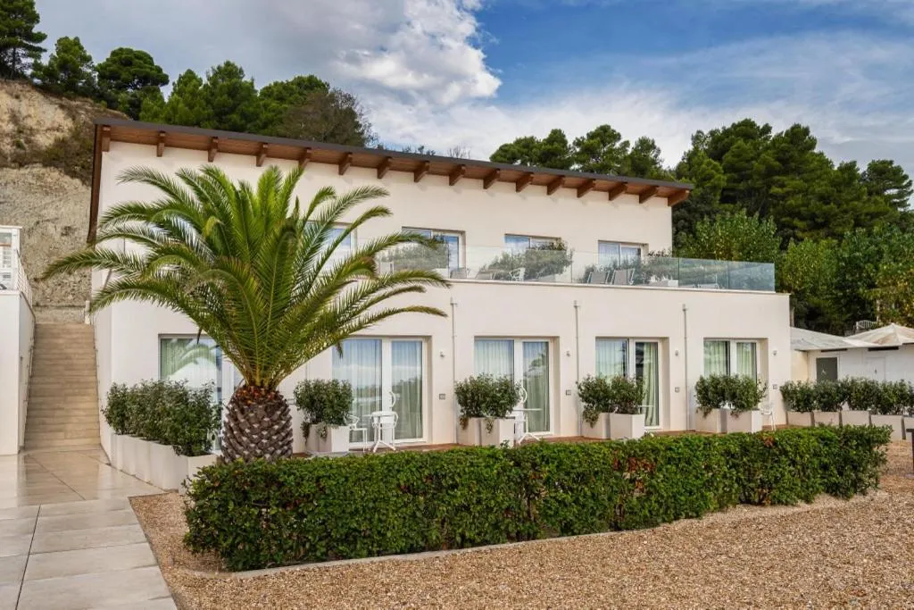 Property building in Marino1958 RTA