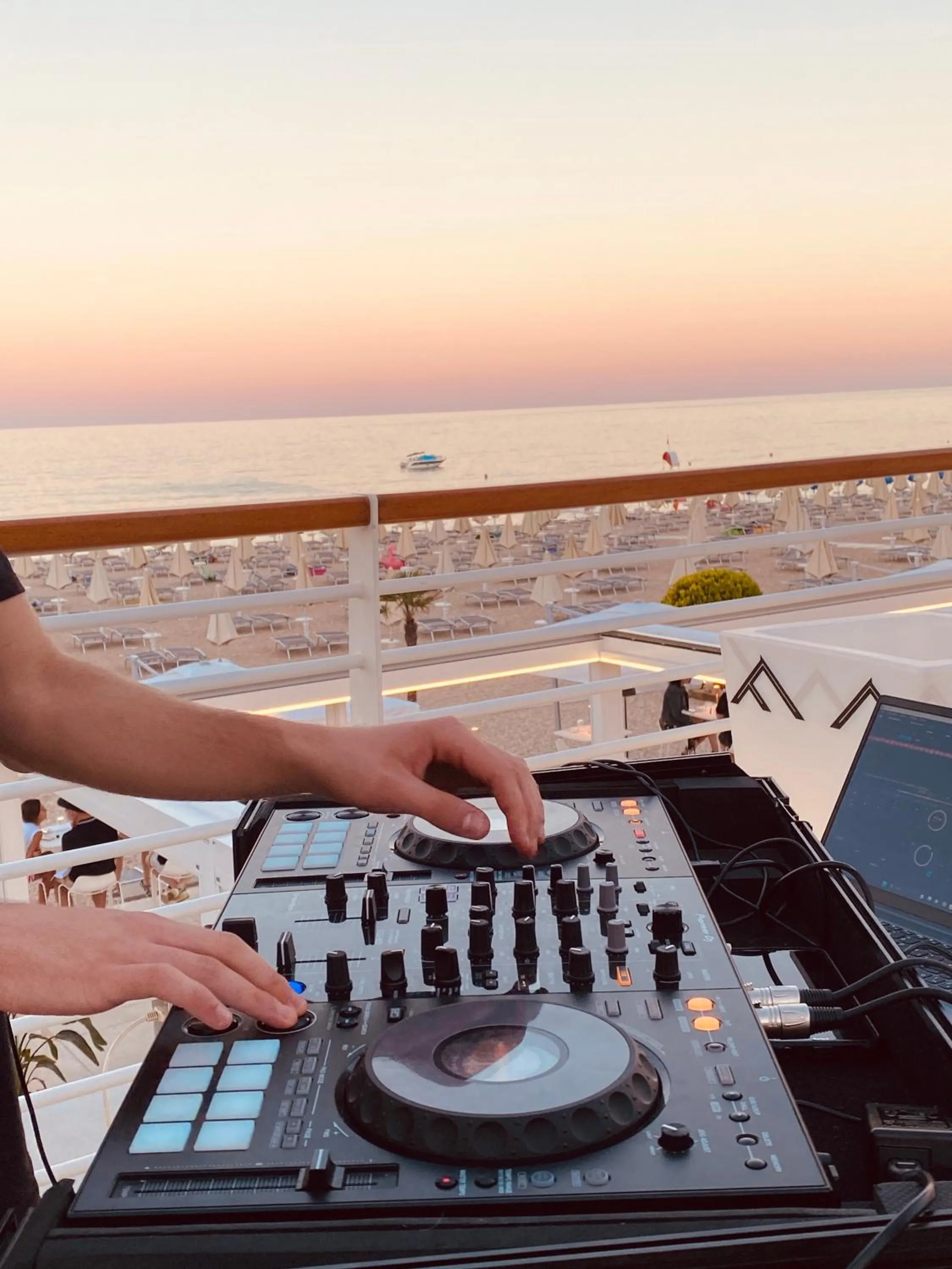 Sunset in Marino1958 RTA