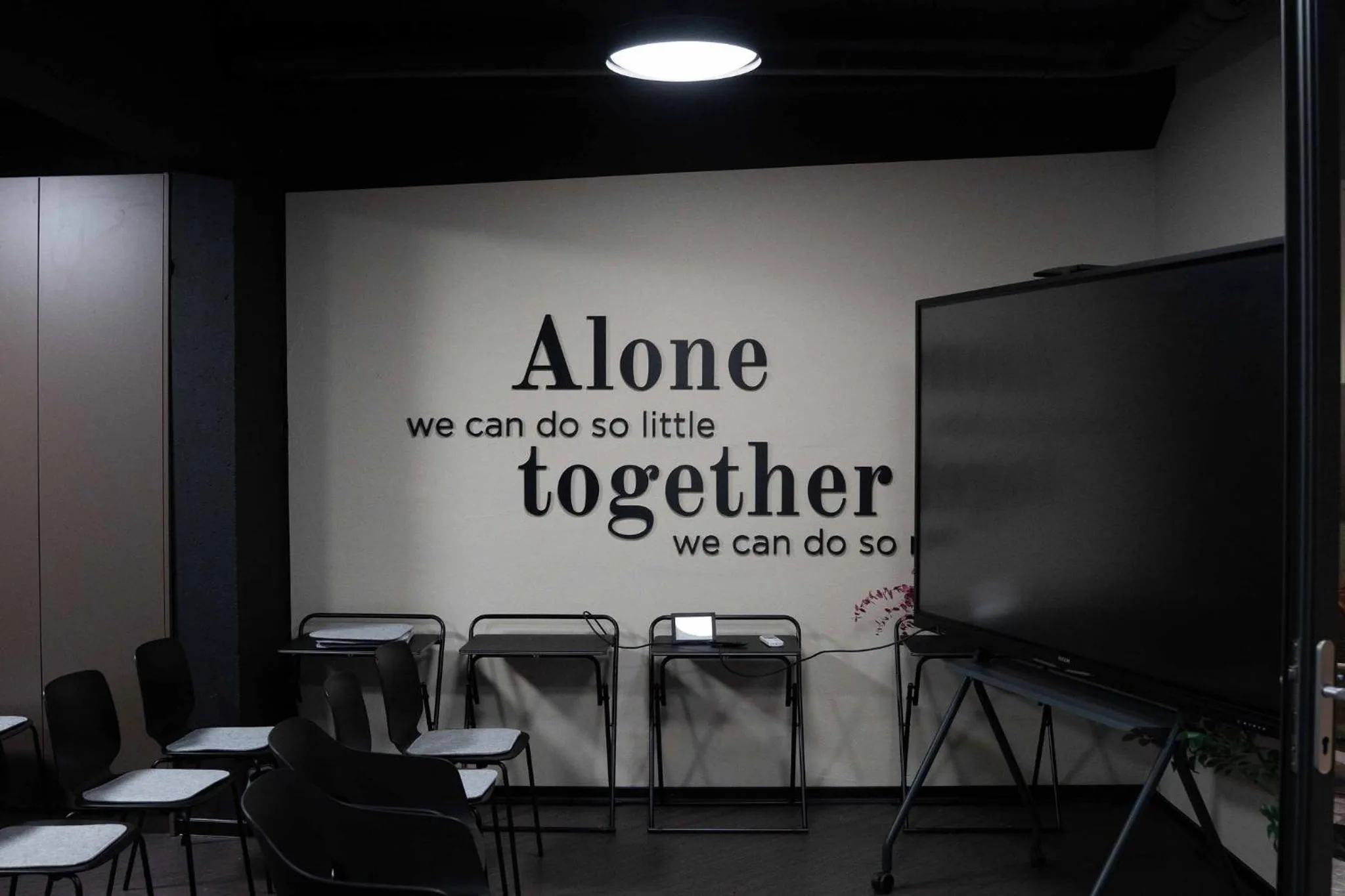 TV and multimedia in Hotel Lonca