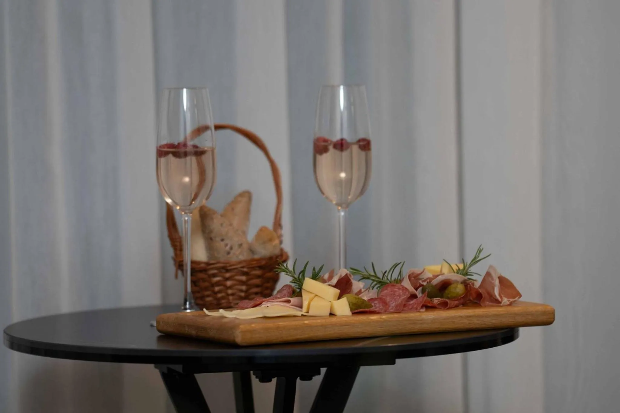 Food and drinks in Hotel Lonca