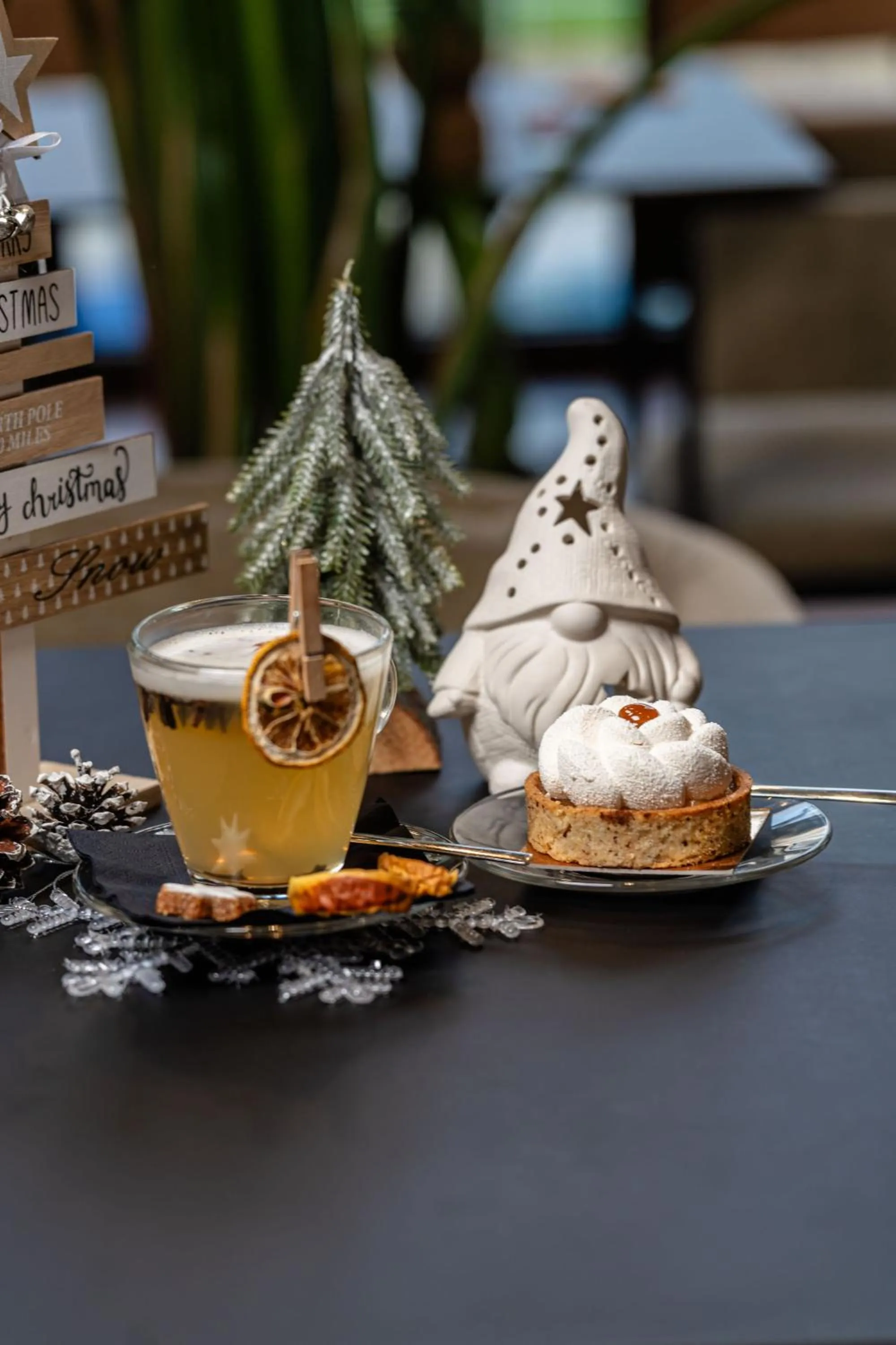 Lounge or bar in Hotel Lonca