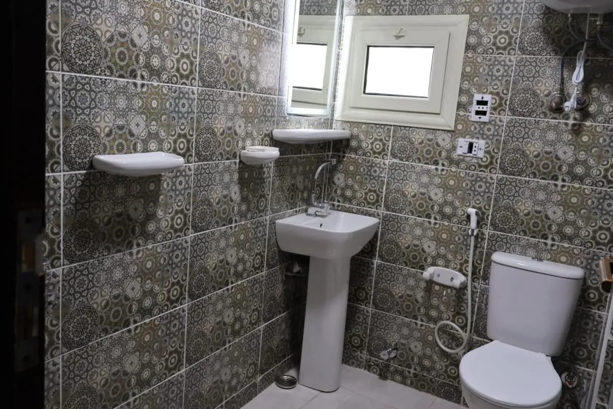 Shower in Magic Hotel