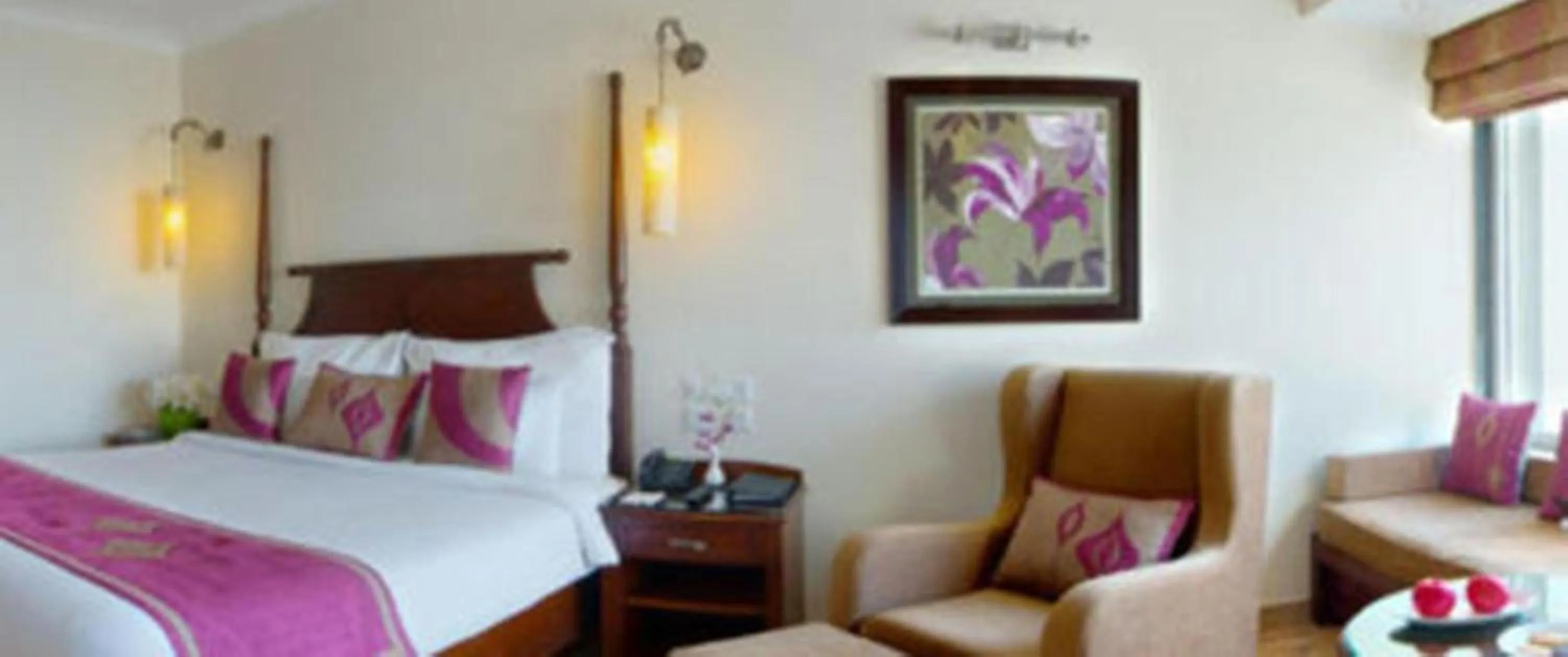 Bedroom, Bed in Royal Orchid Fort Resort Mussoorie