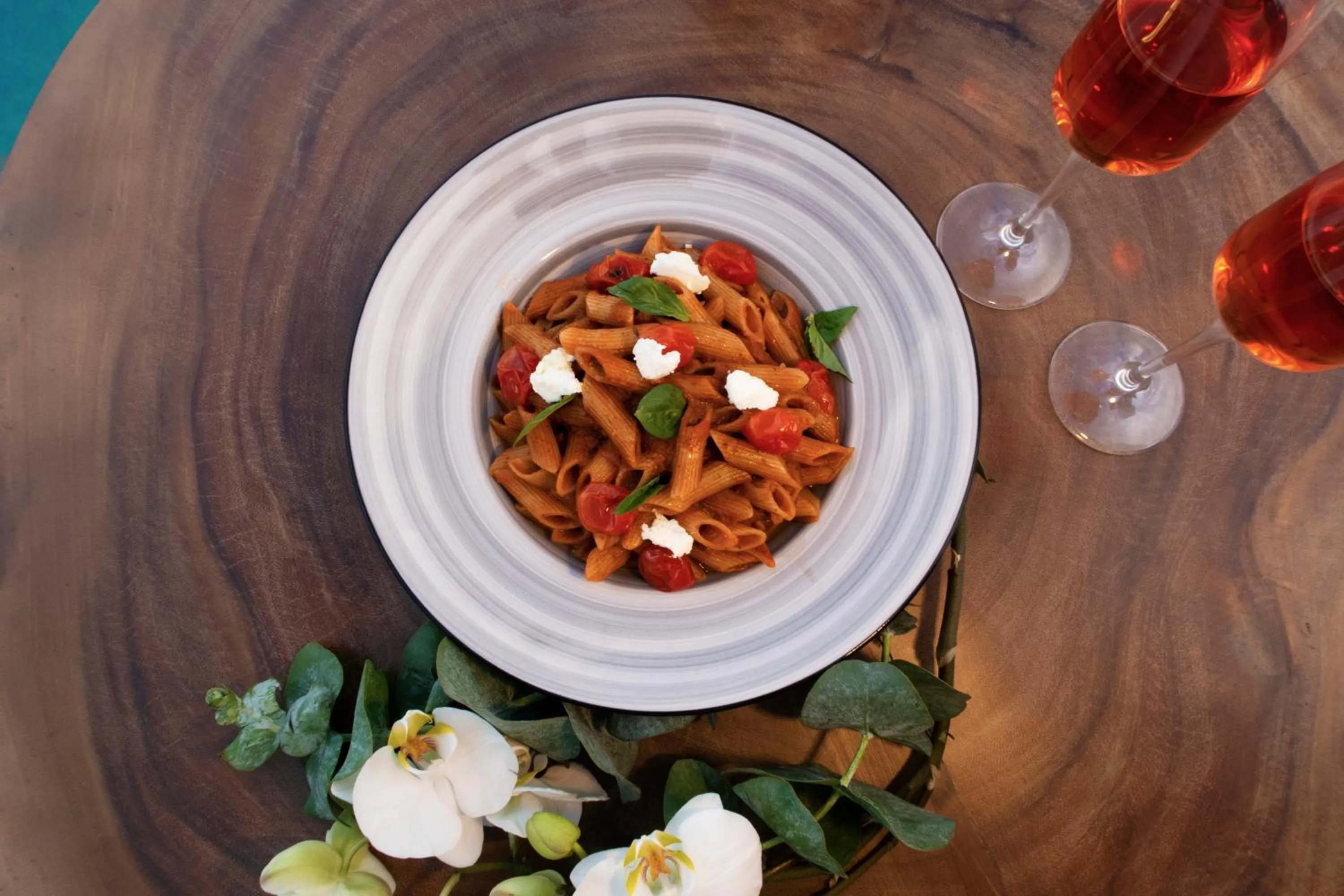 Restaurant/places to eat in Elesia Boutique Hotel