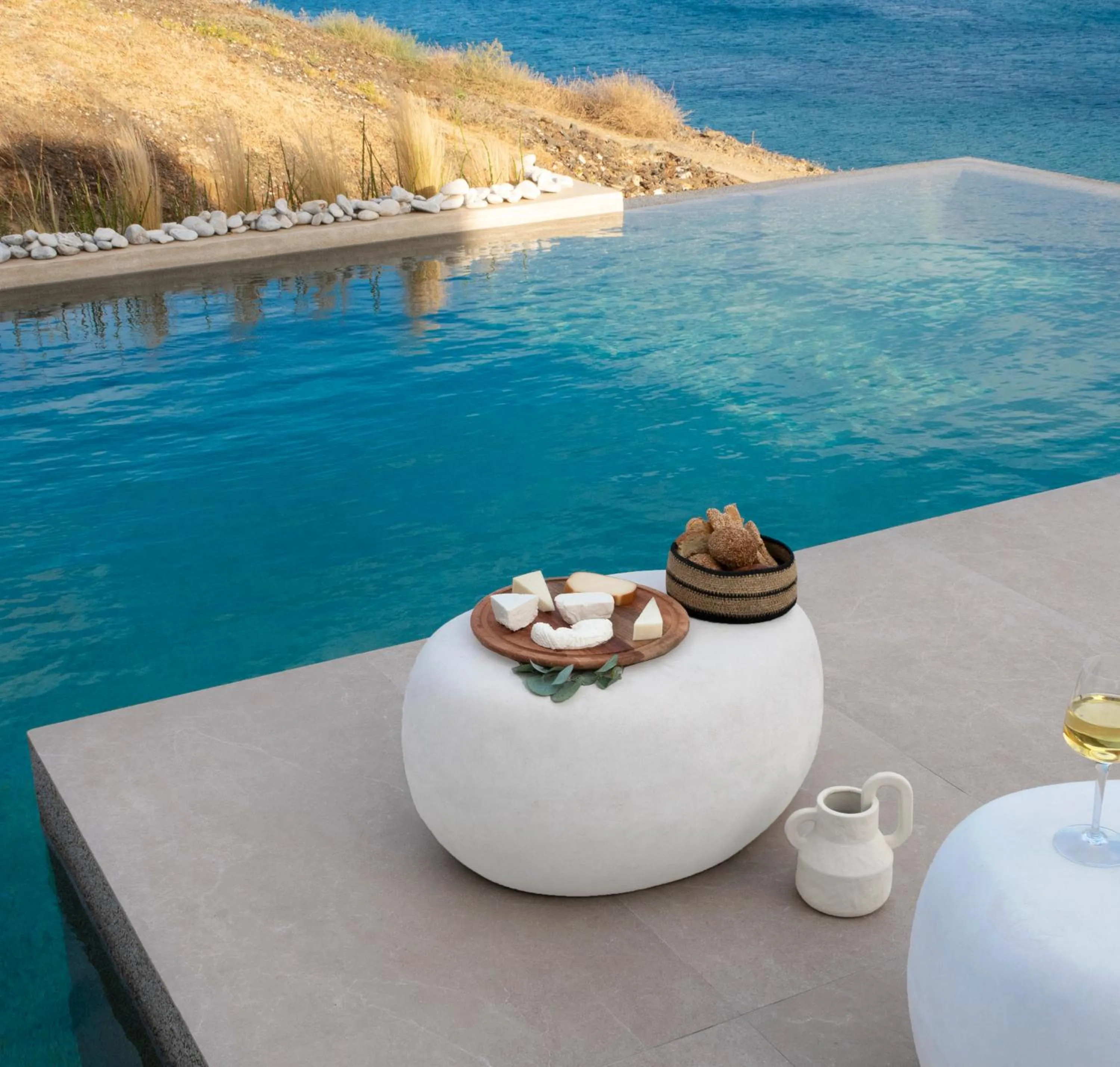 Restaurant/places to eat in Elesia Boutique Hotel