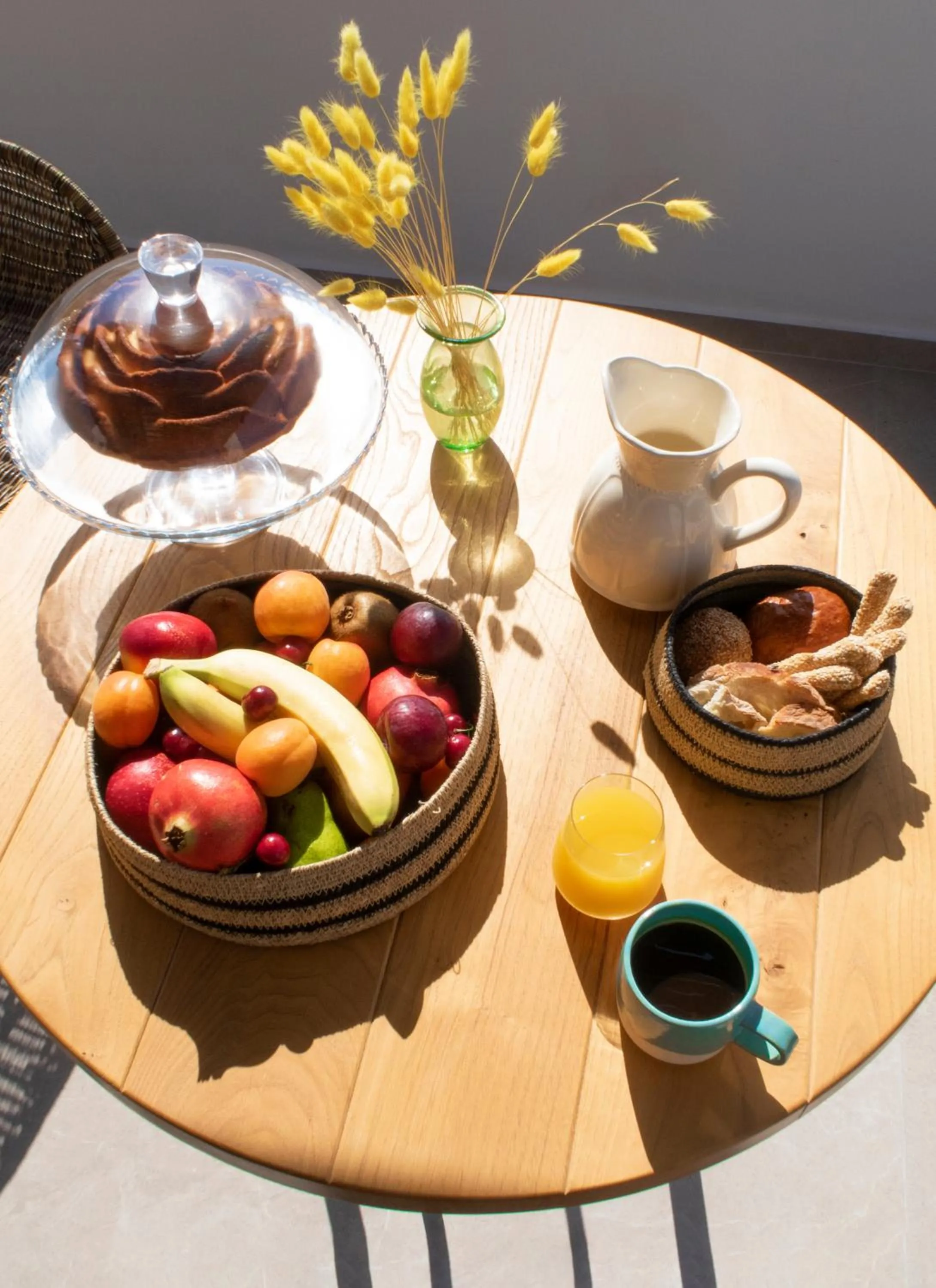 Restaurant/places to eat in Elesia Boutique Hotel