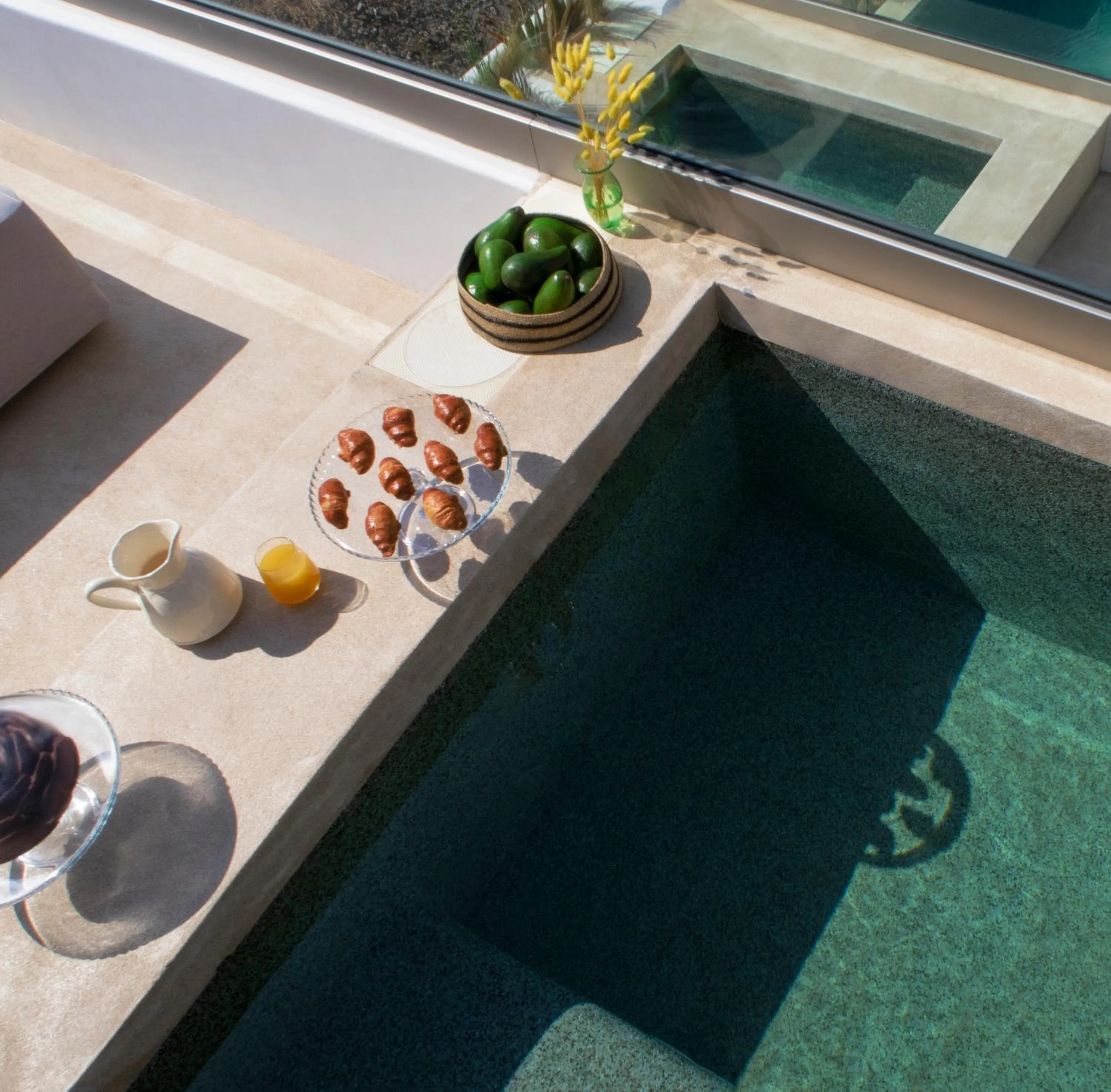 Restaurant/places to eat in Elesia Boutique Hotel