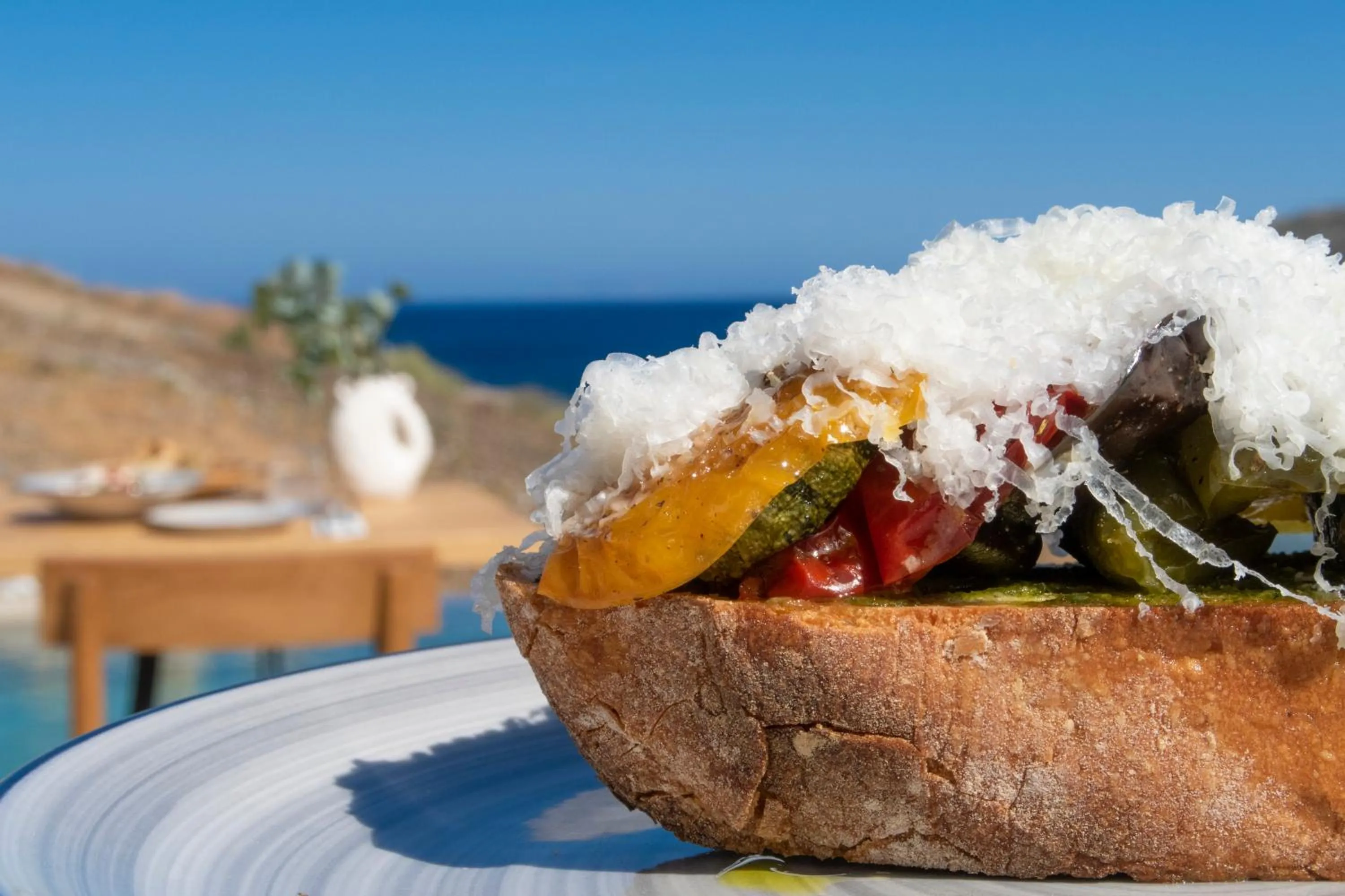 Restaurant/places to eat in Elesia Boutique Hotel