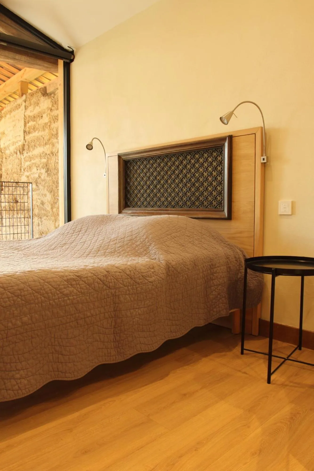 Bed in La ferme de Berlioz