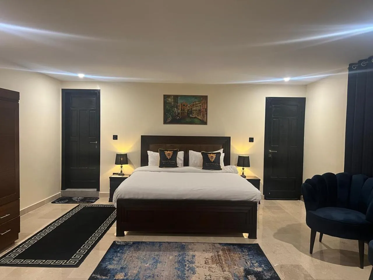 Photo of the whole room, Bed in BULAND HEIGHTS