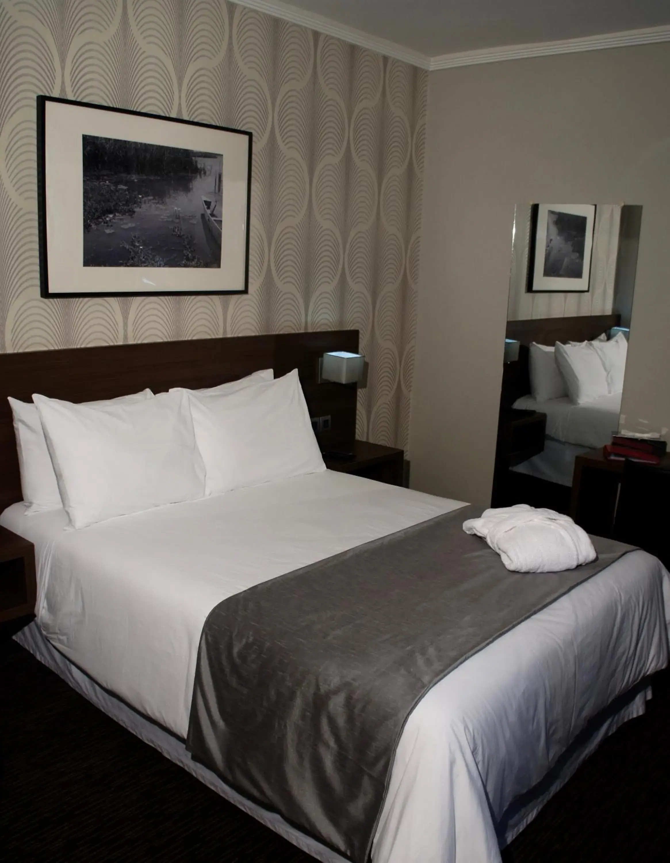 Deluxe Room - single occupancy in Al Khaima City Center Deluxe Room - single occupancy in Al Khaima City Center