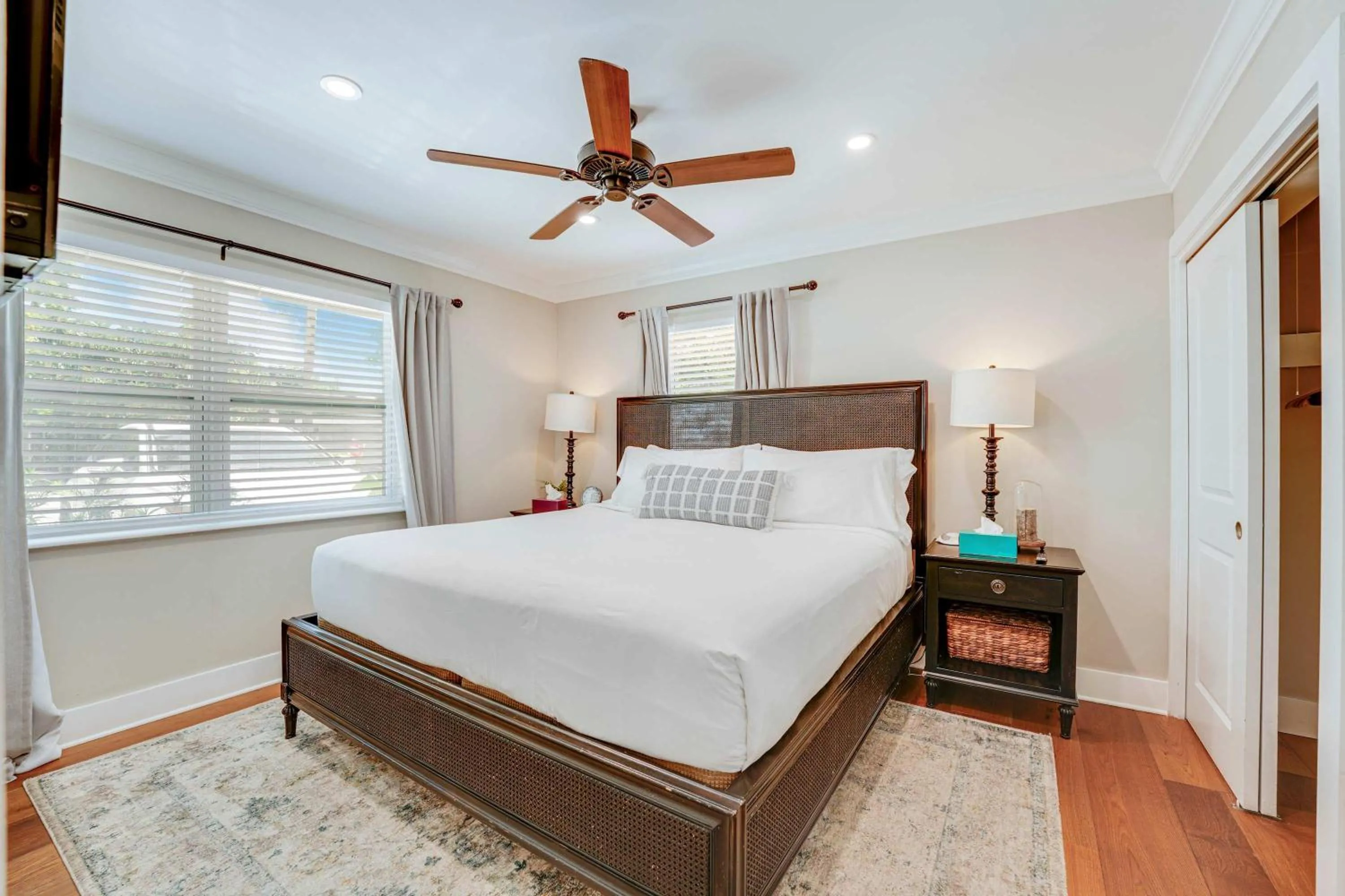 Bed in Remodeled Downtown Apartment #1