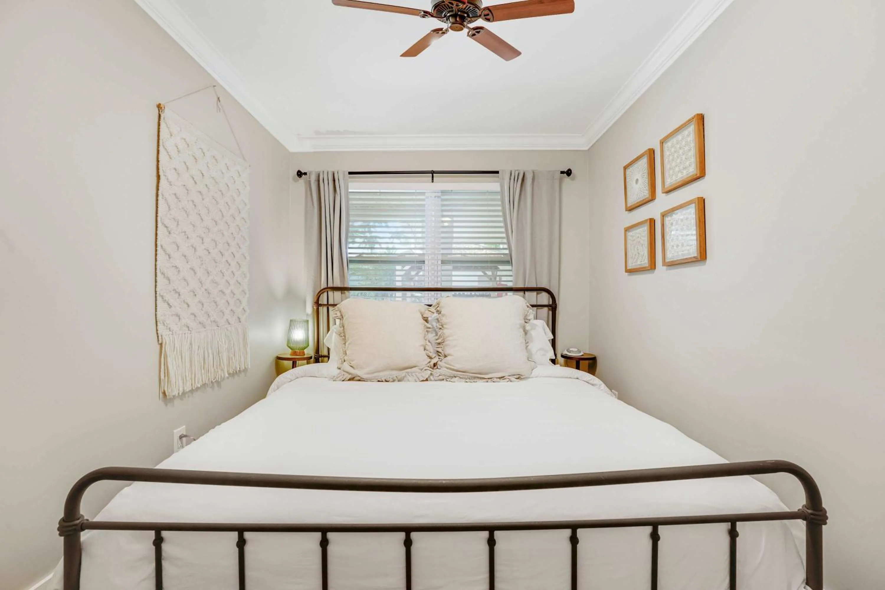 Bed in Remodeled Downtown Apartment #1