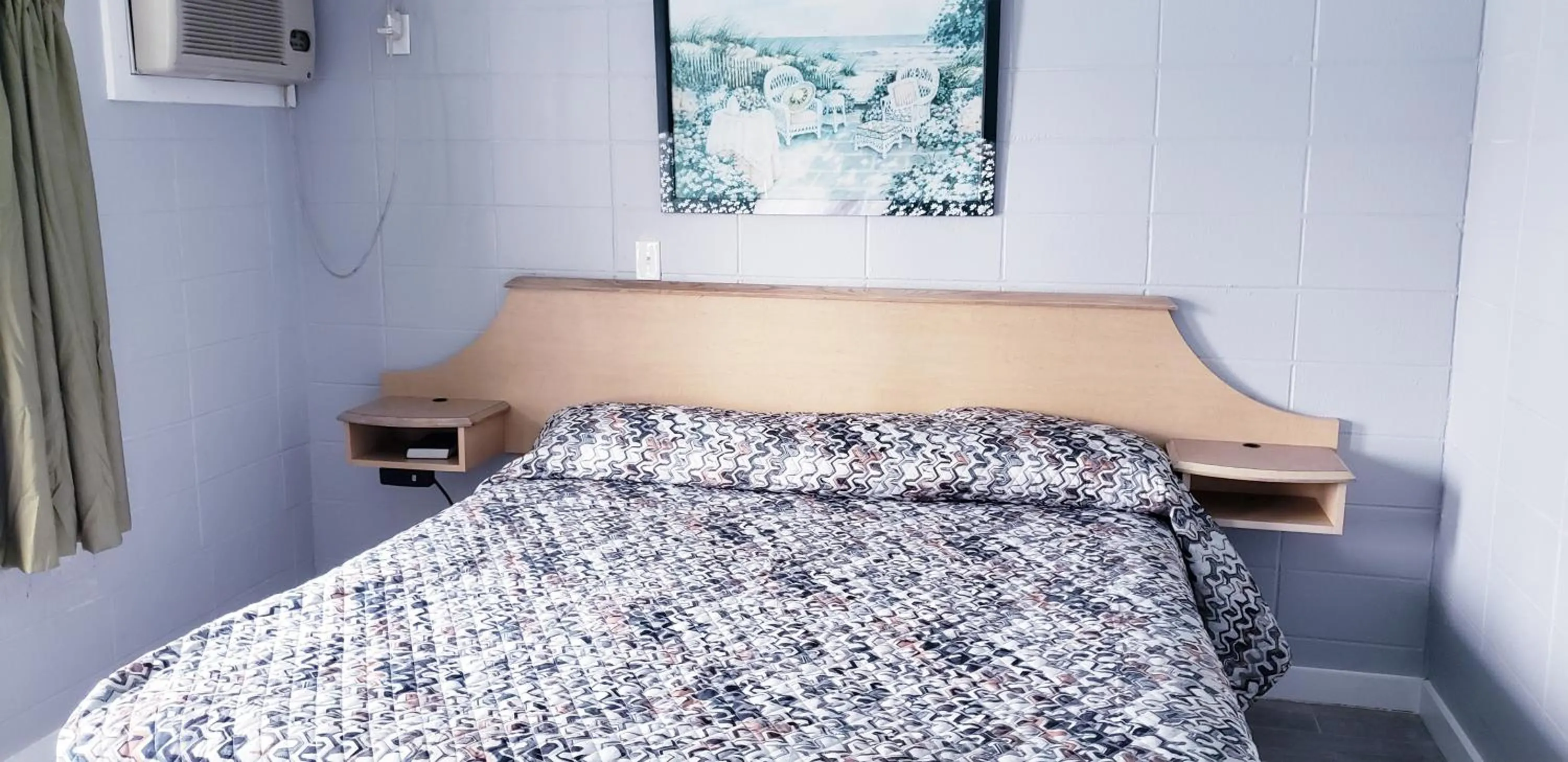 Bed in Palmsbythebeach