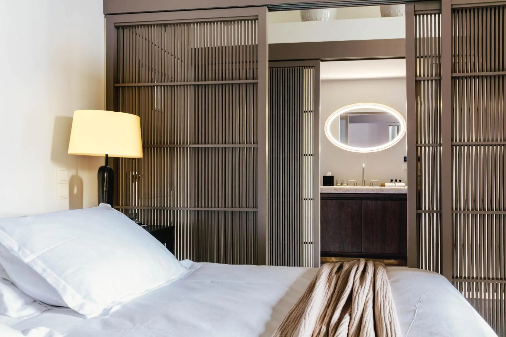 Bedroom, Bed in The Dylan Amsterdam - The Leading Hotels of the World