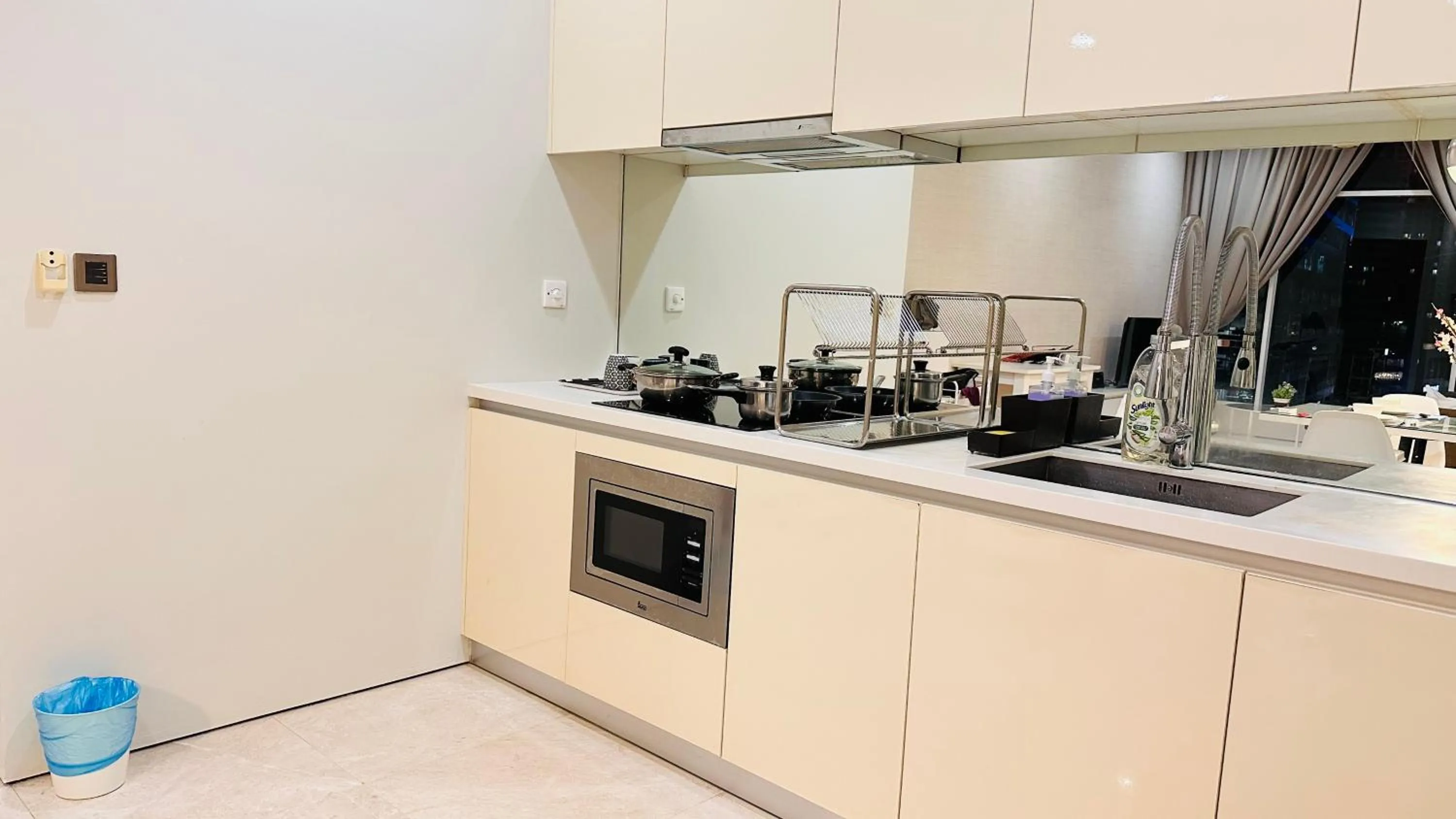 Coffee/tea facilities in Soho Suites KLCC By Grand Suites KL