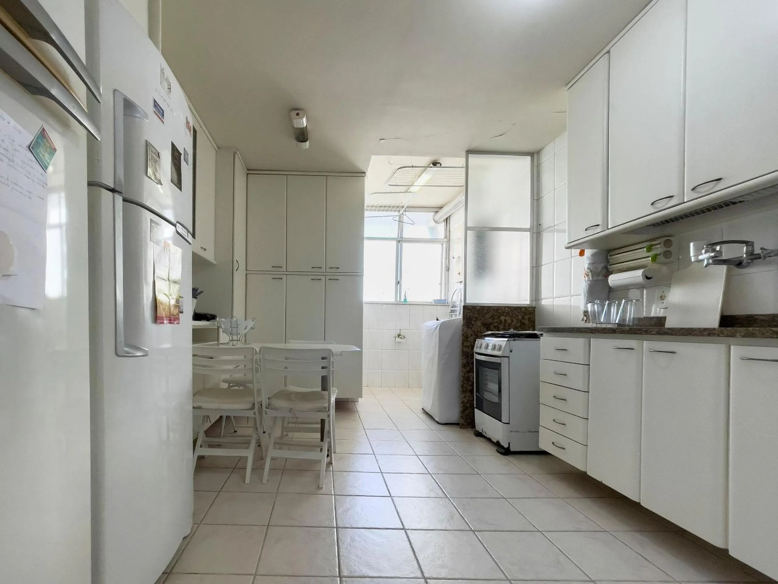 Kitchen or kitchenette in Descubra o Paraíso na Barra, Tudo ao Seu Alcance