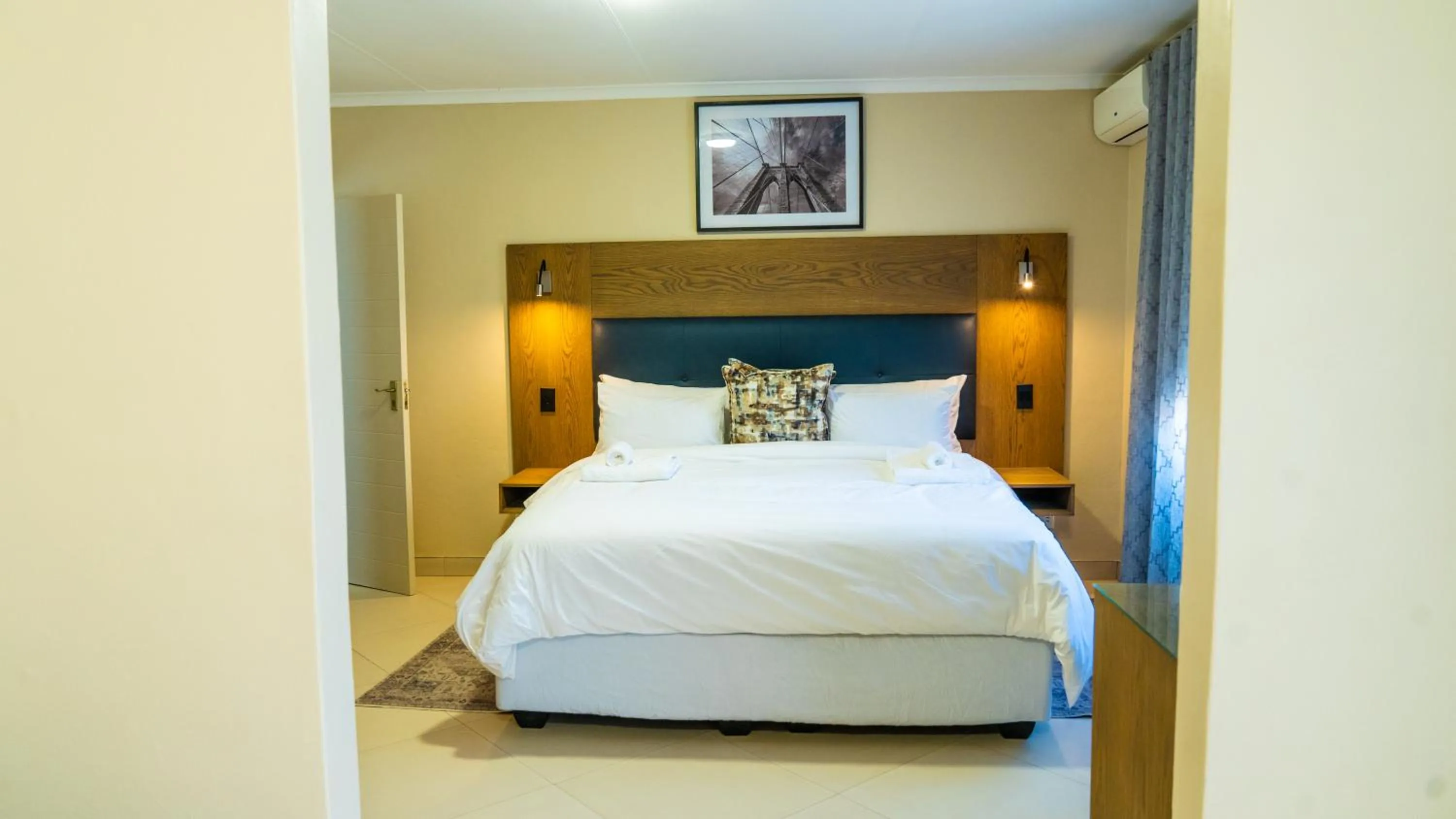 Bedroom, Bed in Windhoek Gardens Boutique Hotel