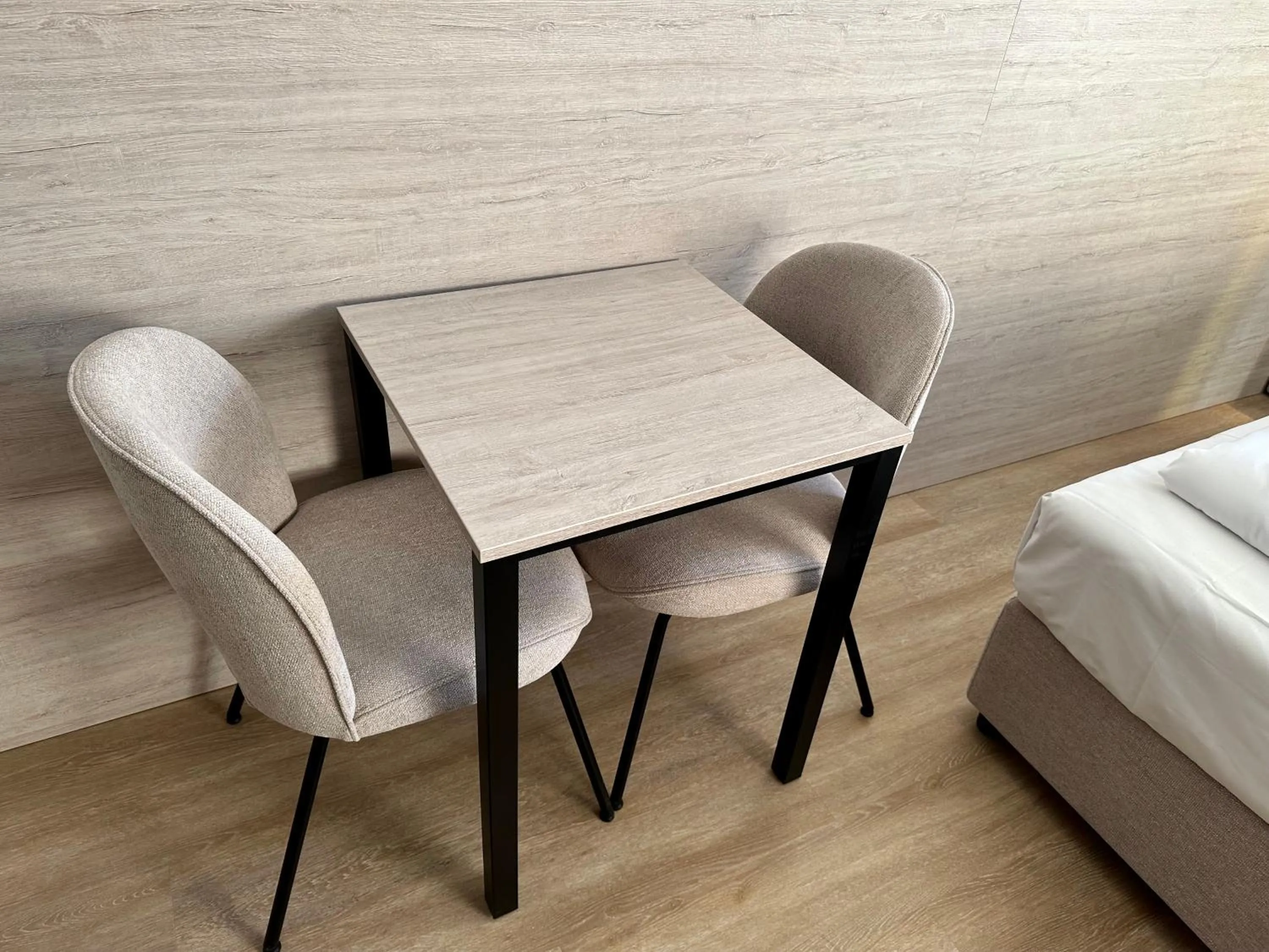 Dining area in Apartimo München-Unterhaching