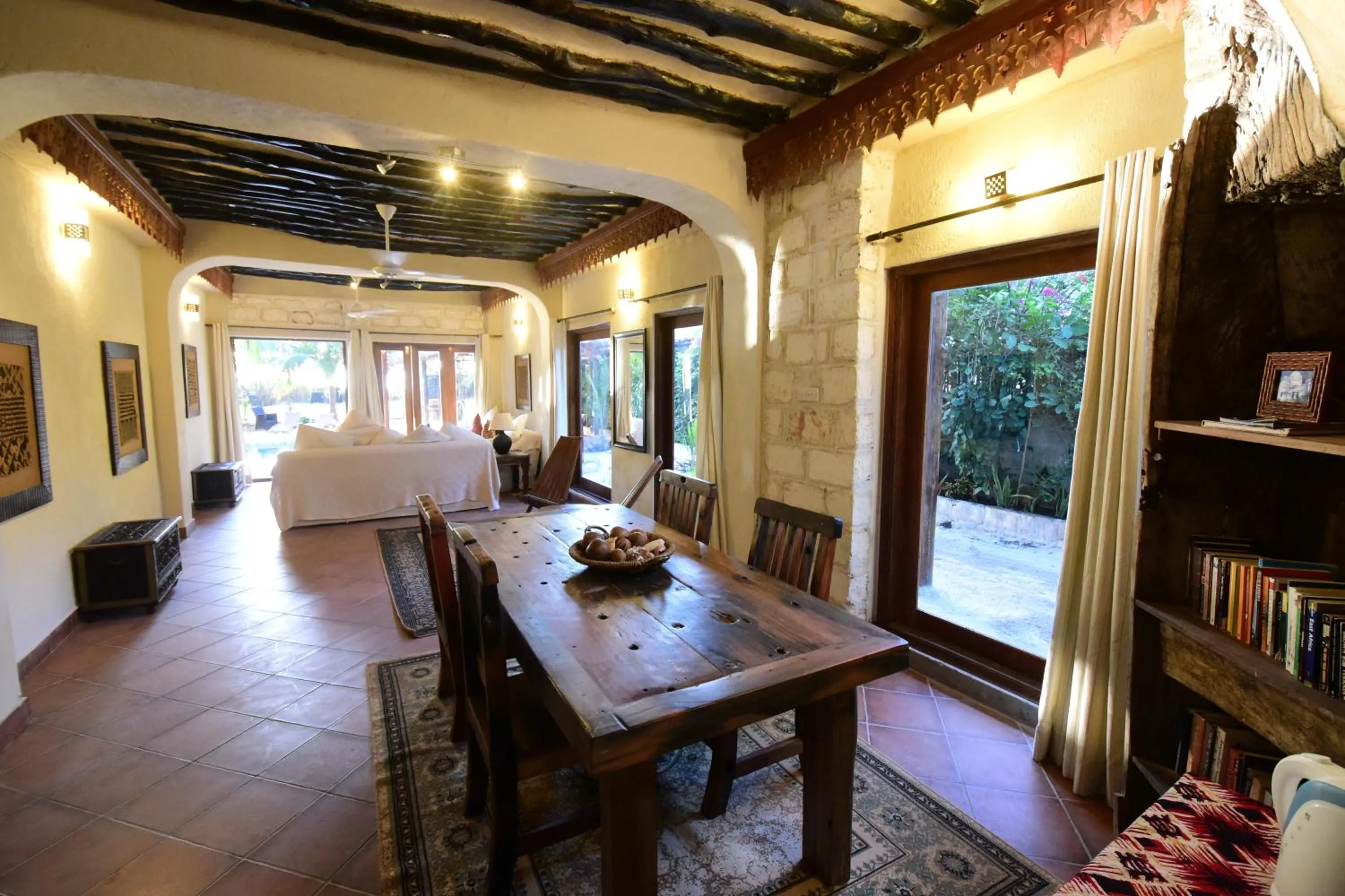 Dining area in Tamani Villas