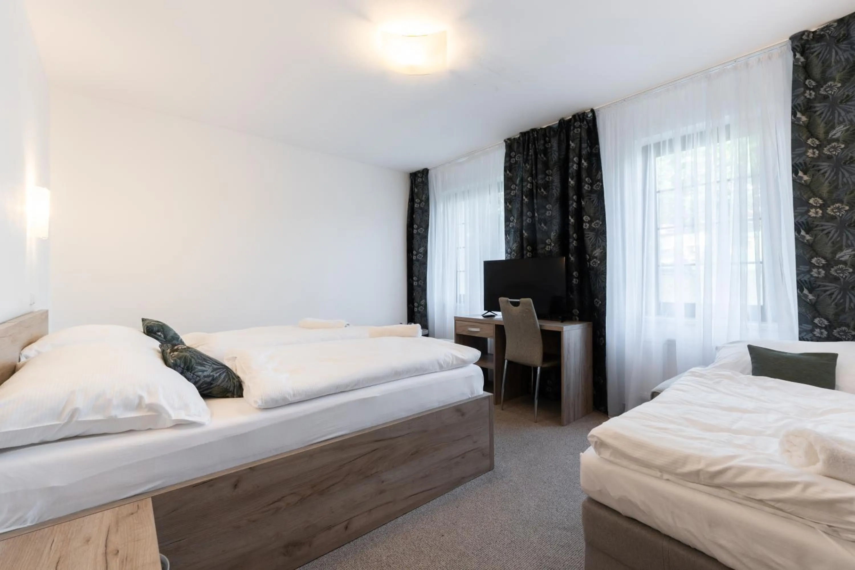 Bed in Hotel Širák