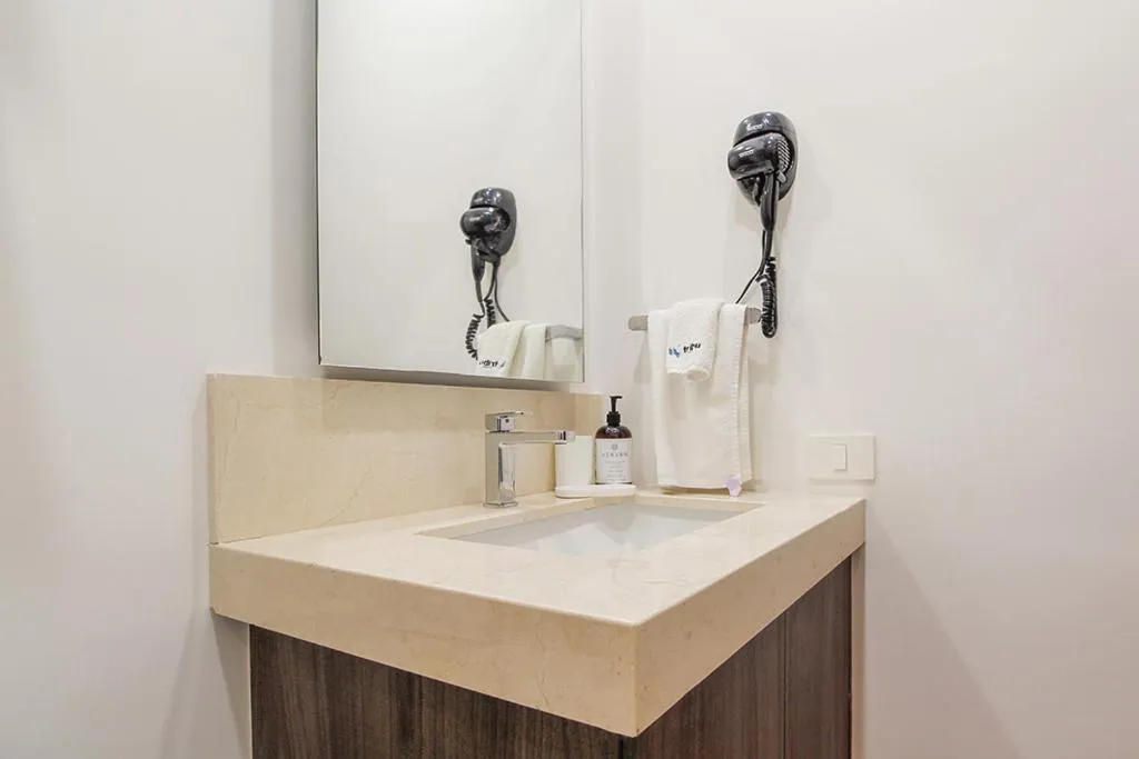 Bathroom in Tribu Chapultepec 67