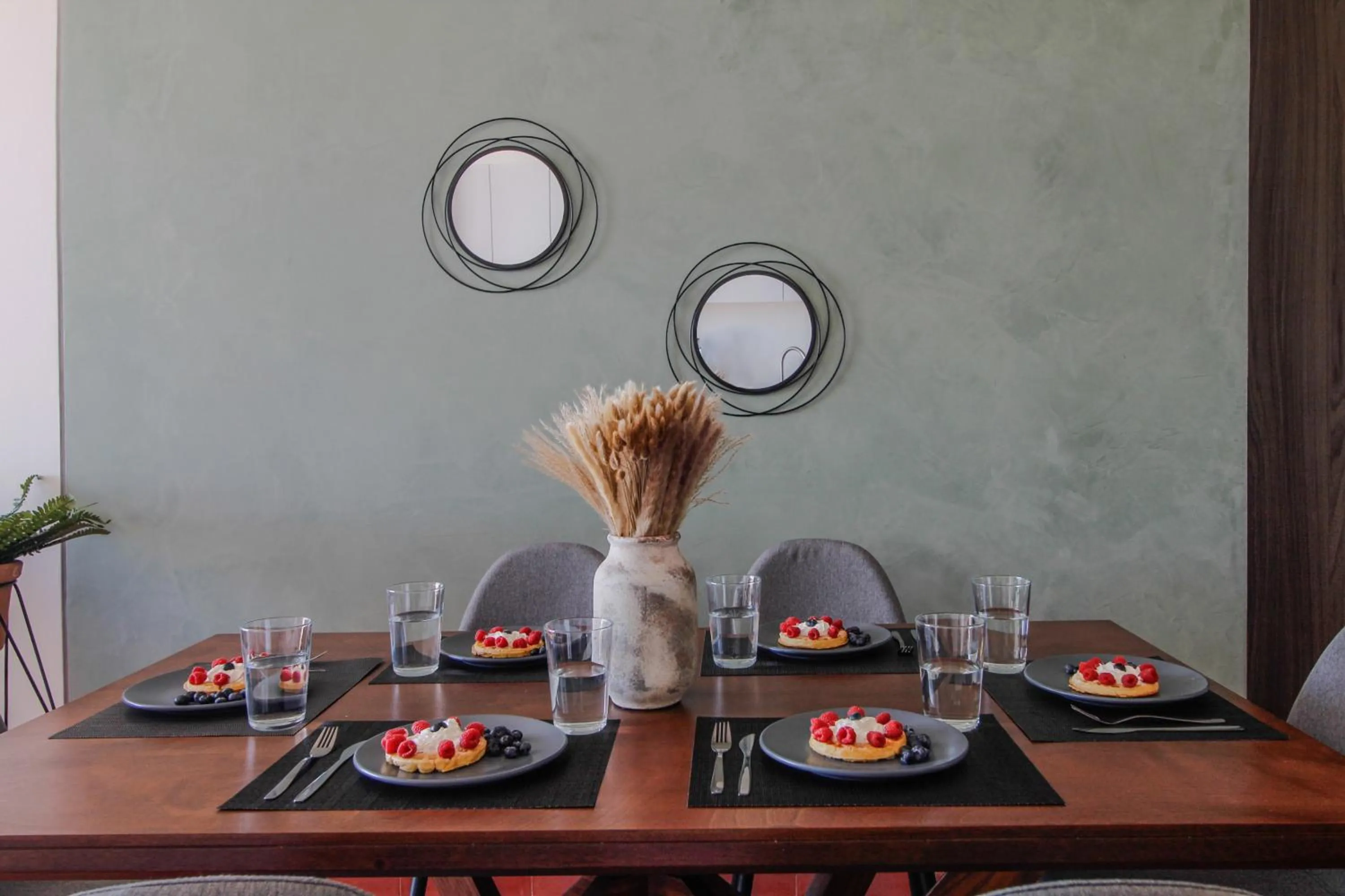 Dining area in Tribu Chapultepec 67