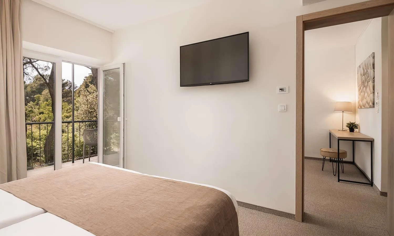 Bed in Aminess Younique Senses Resort